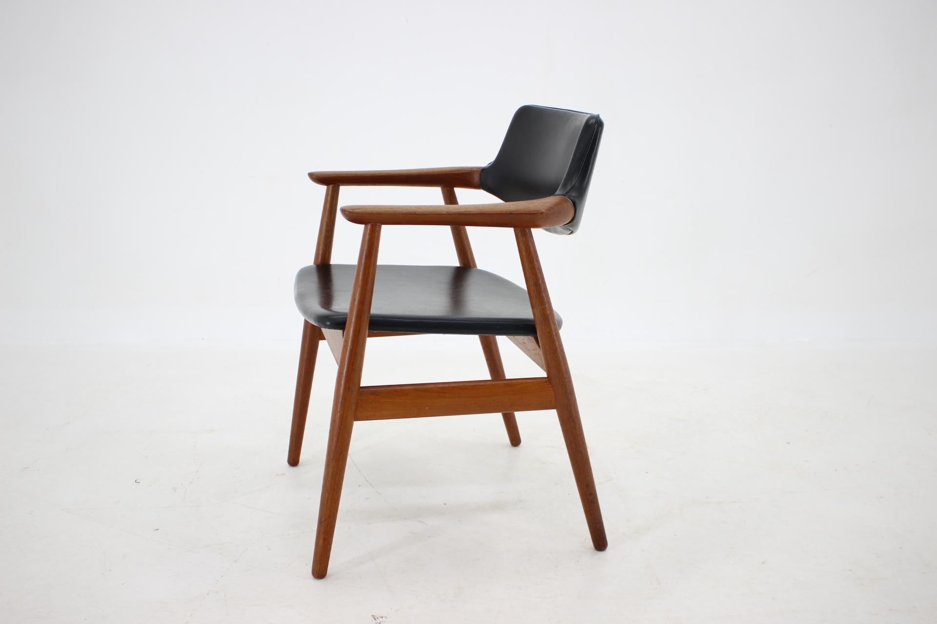 Danish 1960s Svend Åge Eriksen Teak Armchair for Glostrup, Denmark