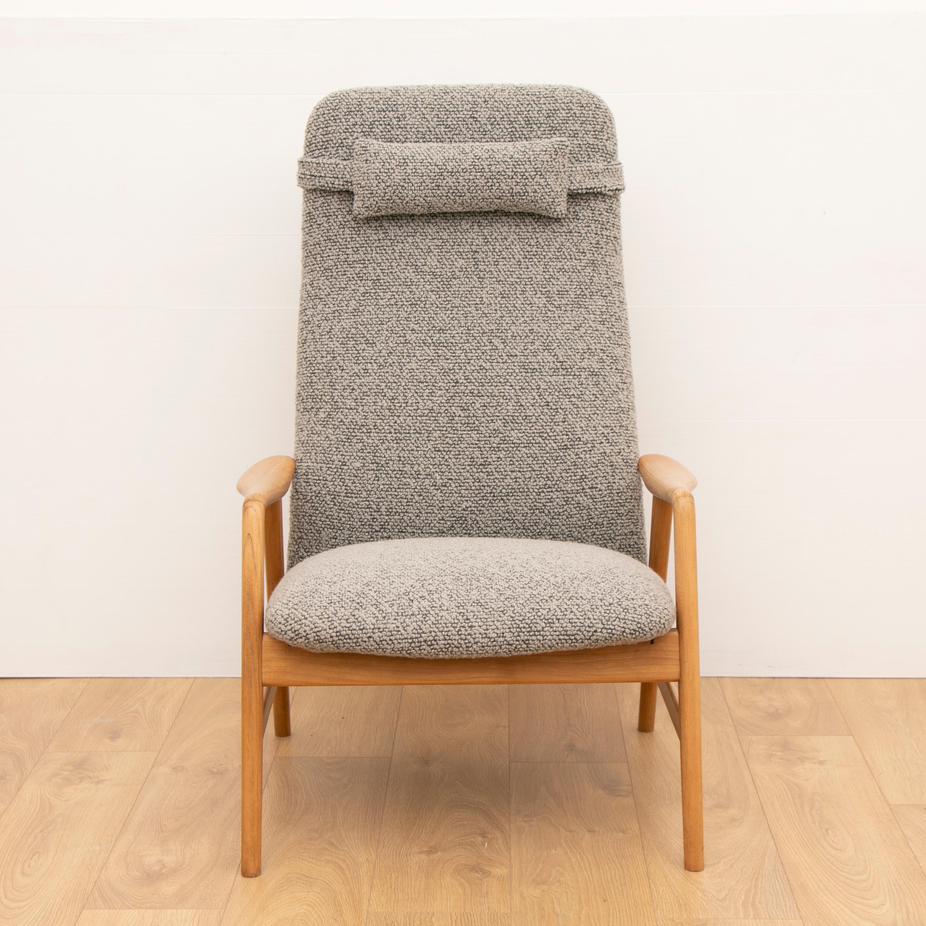 1960s Danish oak framed contour armchair designed by Alf Svensson and produced by Swedish manufacturer DUX Bra Bohag. The armchair has been fully restored and reupholstered in a Bute fabric. The chair is incredibly comfortable with two reclining or