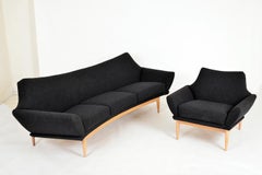 Divano e sedia curvi svedesi degli anni '60 Johannes Andersen Trensums Mid-Century Modern