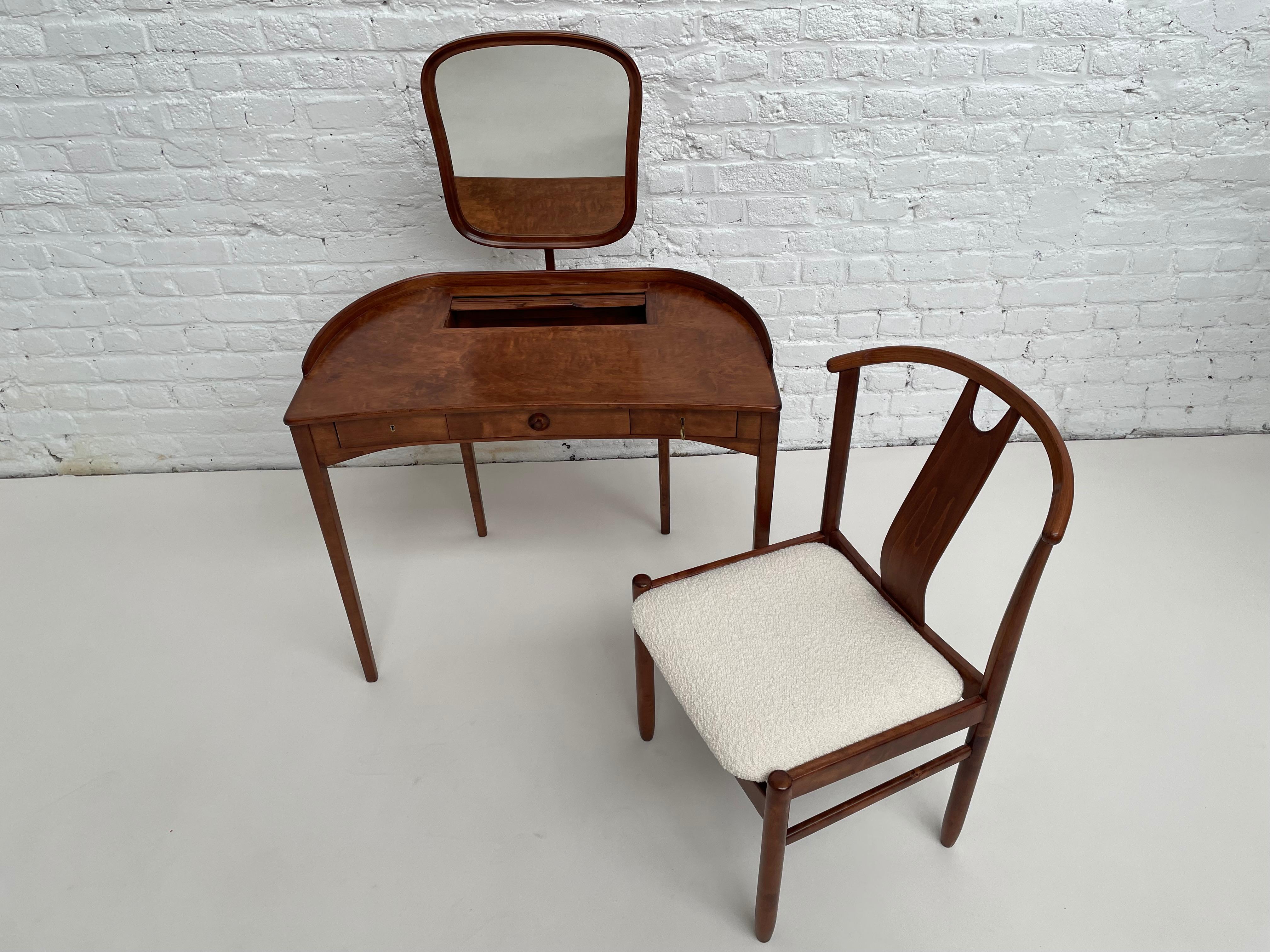 1960's Swedish Design by Carl Malmsten Brigitta Dressing Table and Chair For Sale 2