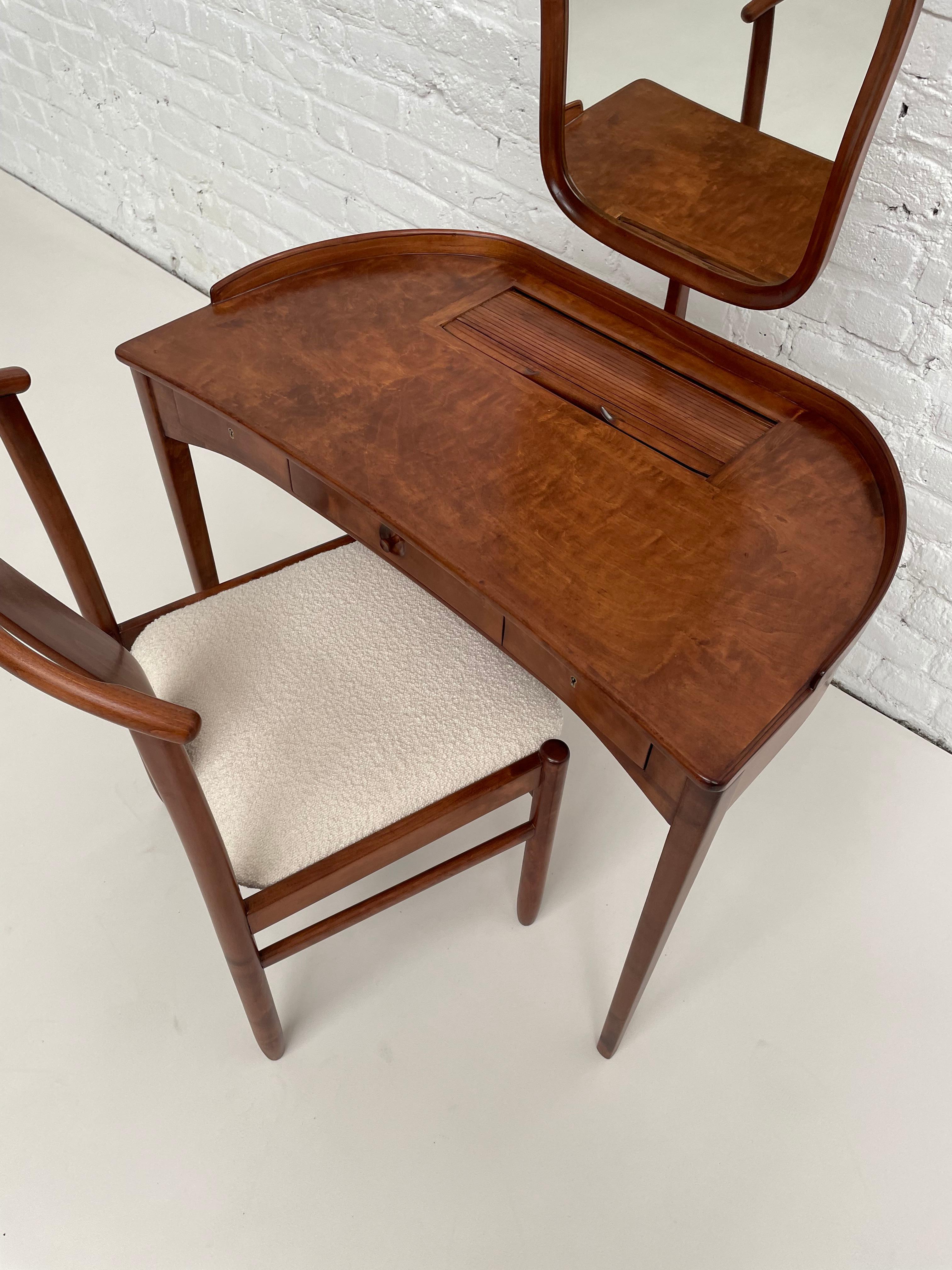 1960's Swedish Design by Carl Malmsten Brigitta Dressing Table and Chair For Sale 11