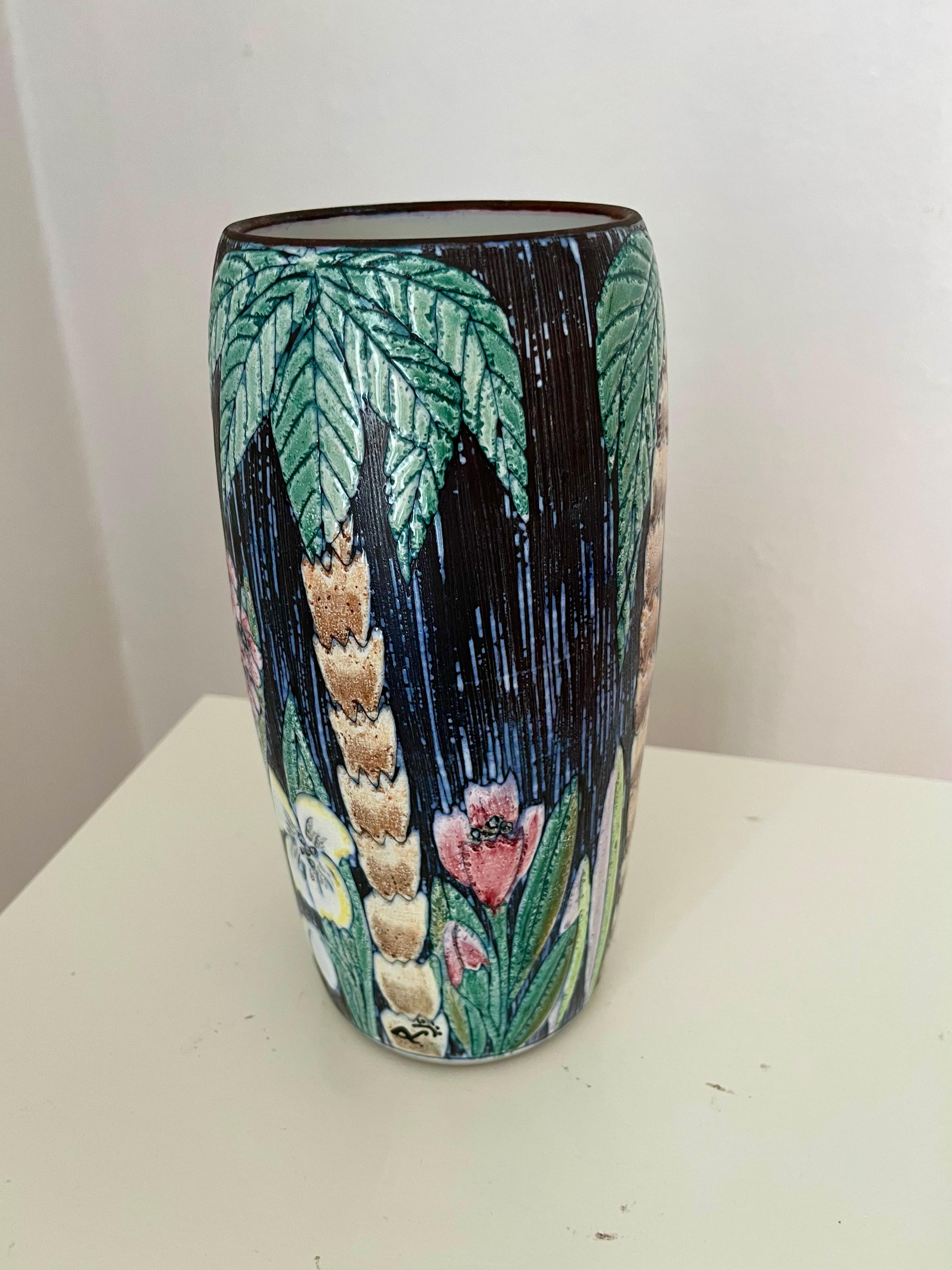 Glazed 1960s Swedish hand decorated vase by Alingsås Ceramic with palm, flowers & women For Sale