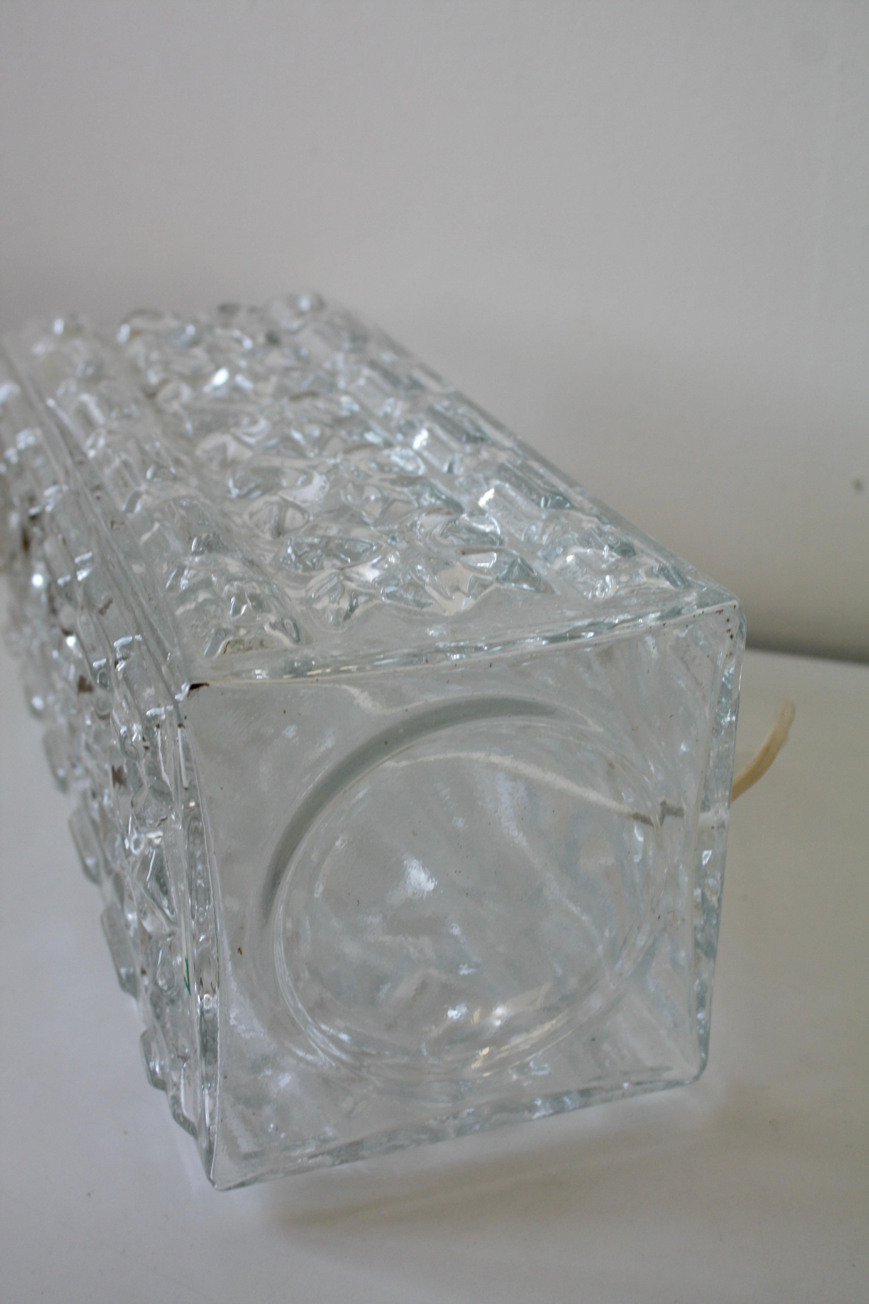 1960s Swedish Mid-Century Glass Table Lamp by Orrefors, Attributed to Gustav Lee en vente 5