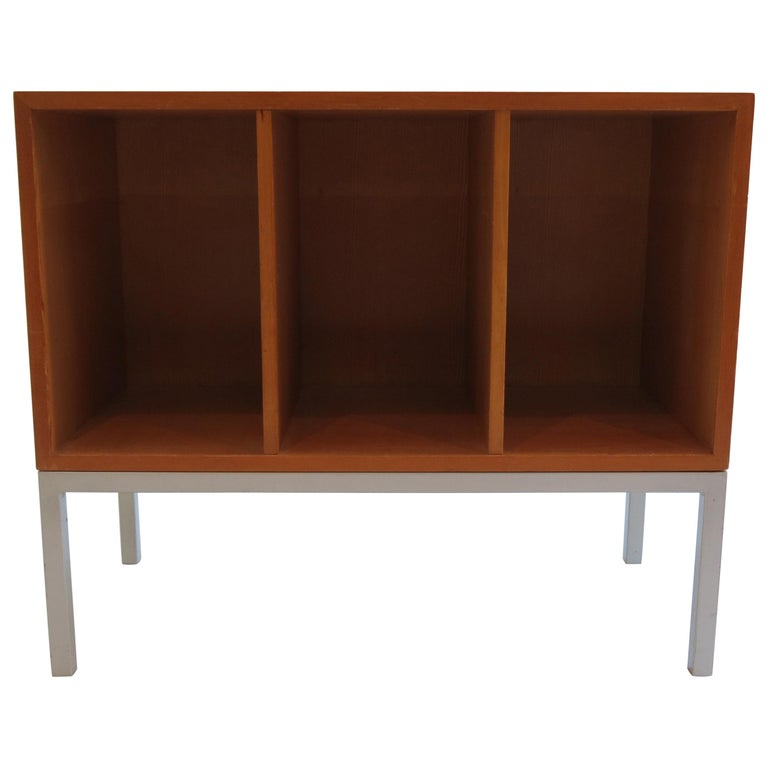 1960s Swedish Midcentury Shelving Bookcase in Oregon Pine at