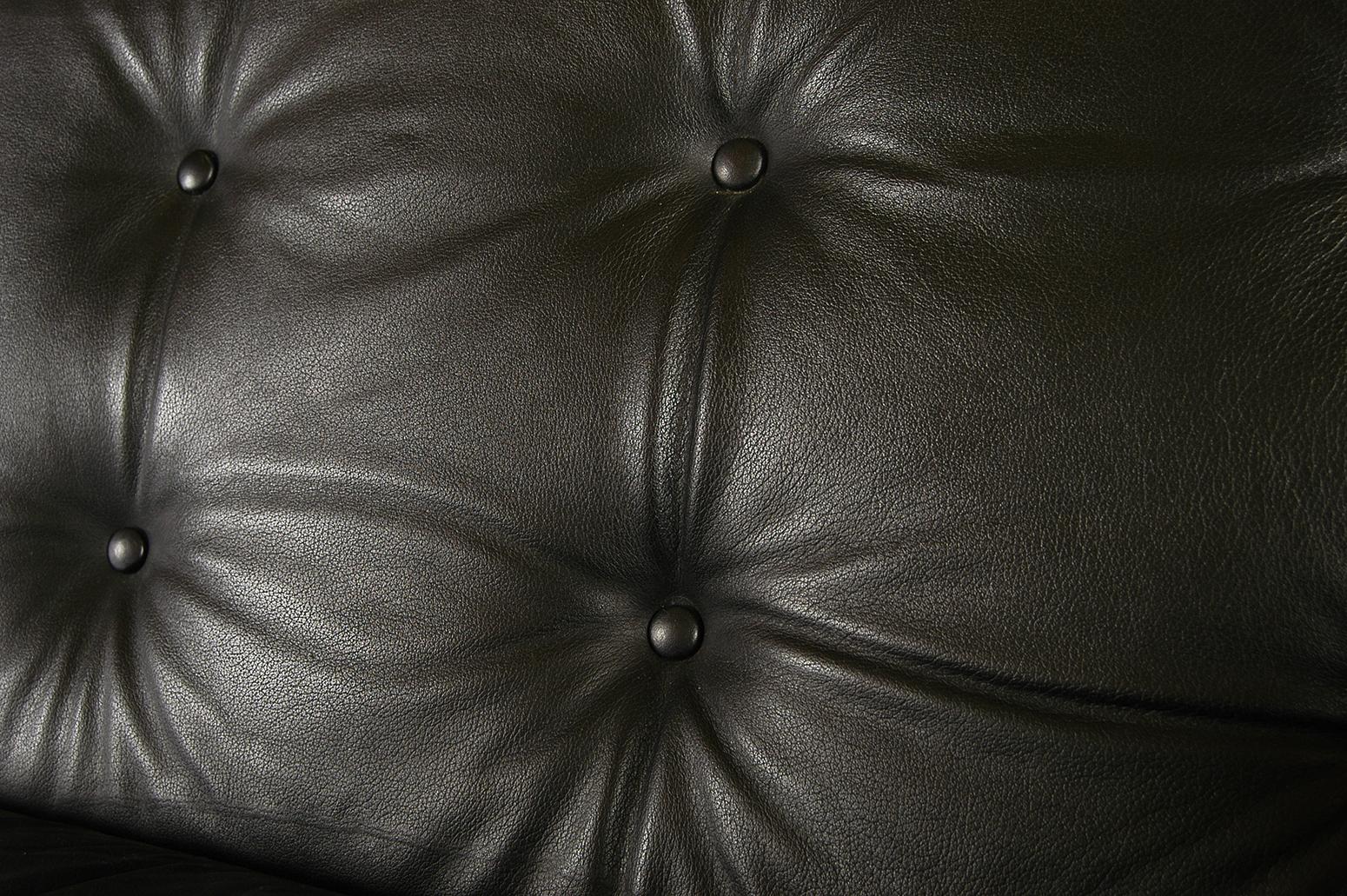 1960s Swedish Modern Leather Sofa by Karl Erik Ekselius for JOC Mobler Vetlanda 7
