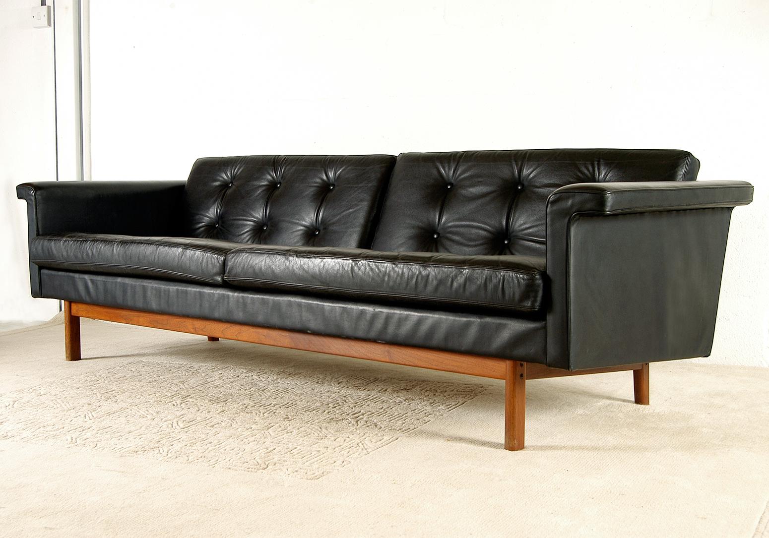 Mid-Century Modern 1960s Swedish Modern Leather Sofa by Karl Erik Ekselius for JOC Mobler Vetlanda