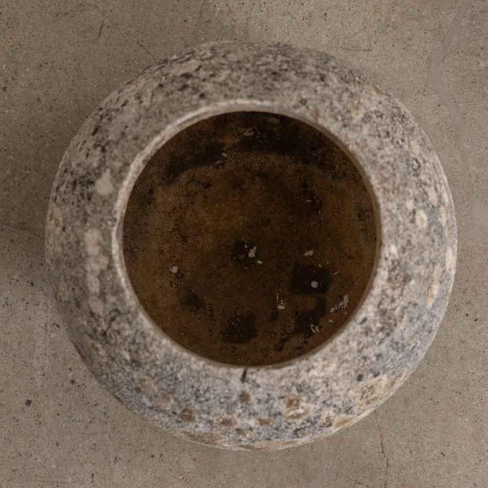 1960er Jahre Französisch Beton Ball Pflanzer, klein im Angebot 4