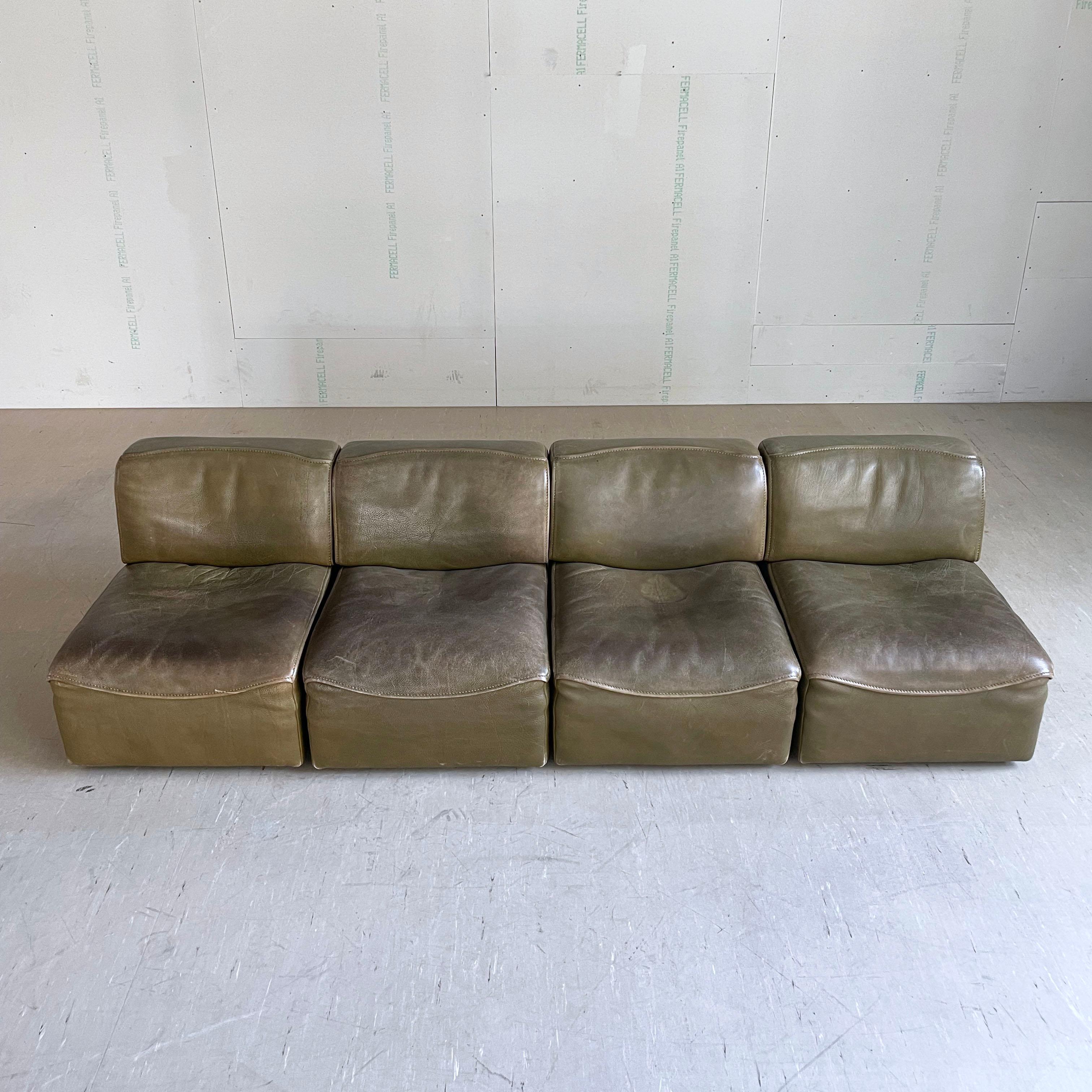 1960's Swiss DeSede DS-15 Modular Leather Sofa For Sale 1