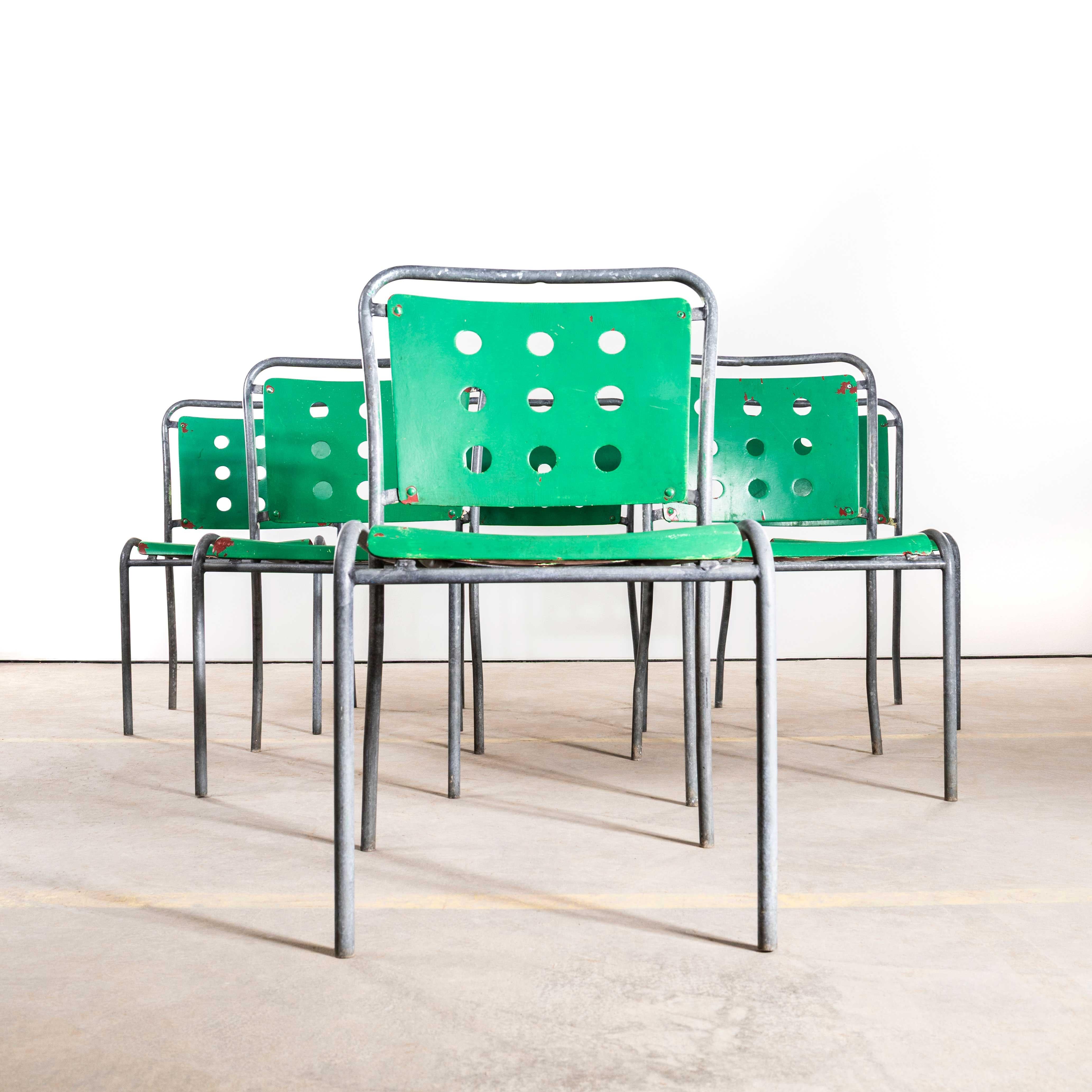 Sillas de jardín suizas de metal de los años 60 Stella By Burri - Juego de seis en Bueno estado para la venta en Hook, Hampshire