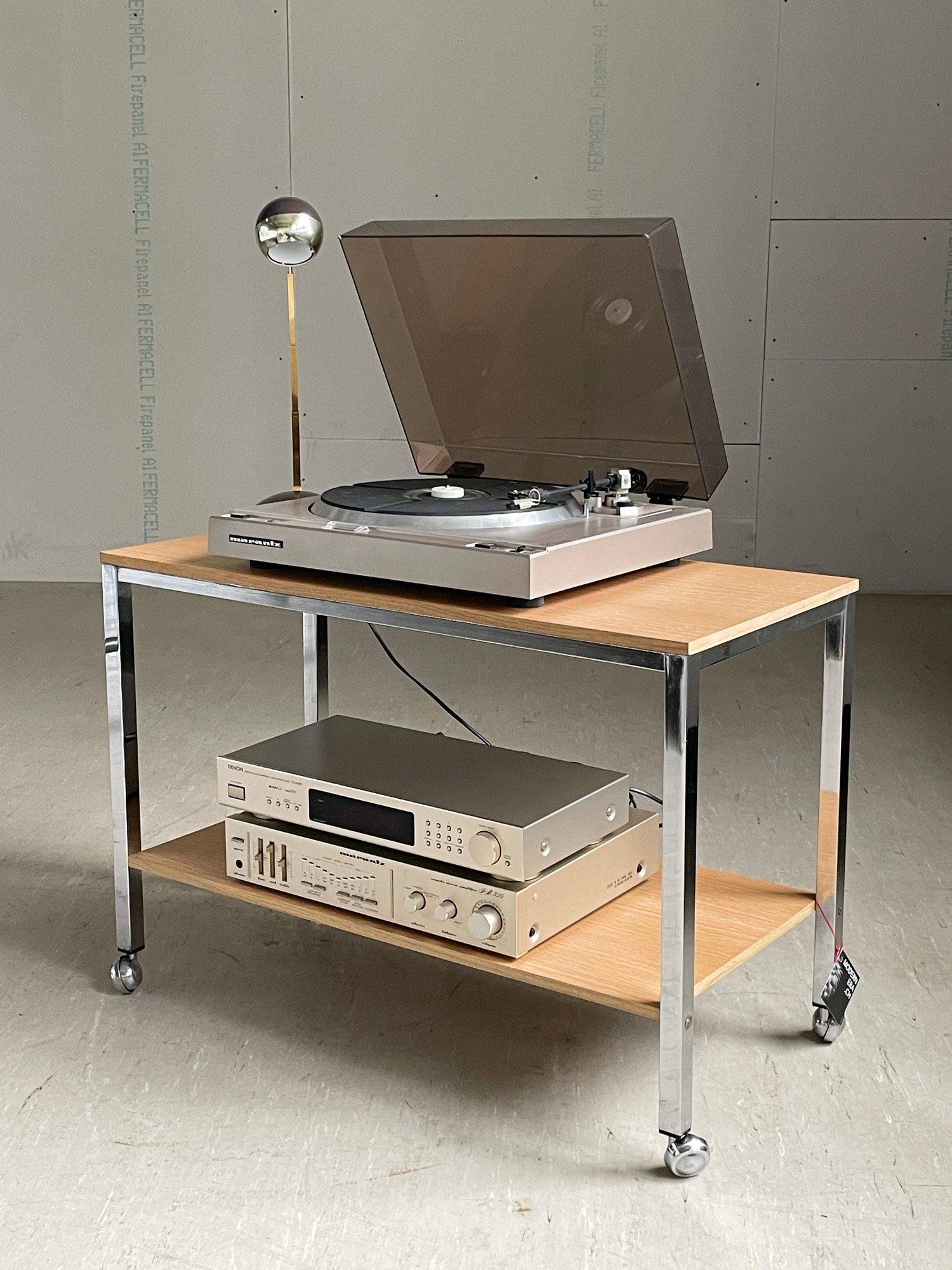 1960's Swiss minimalist bar cart For Sale 6