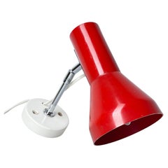 Lampe murale minimaliste suisse des années 1960
