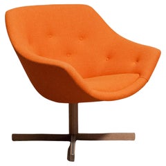 Sedia girevole degli anni '60 di Carl Gustaf Hiort af Ornäs per Puunveisto OY