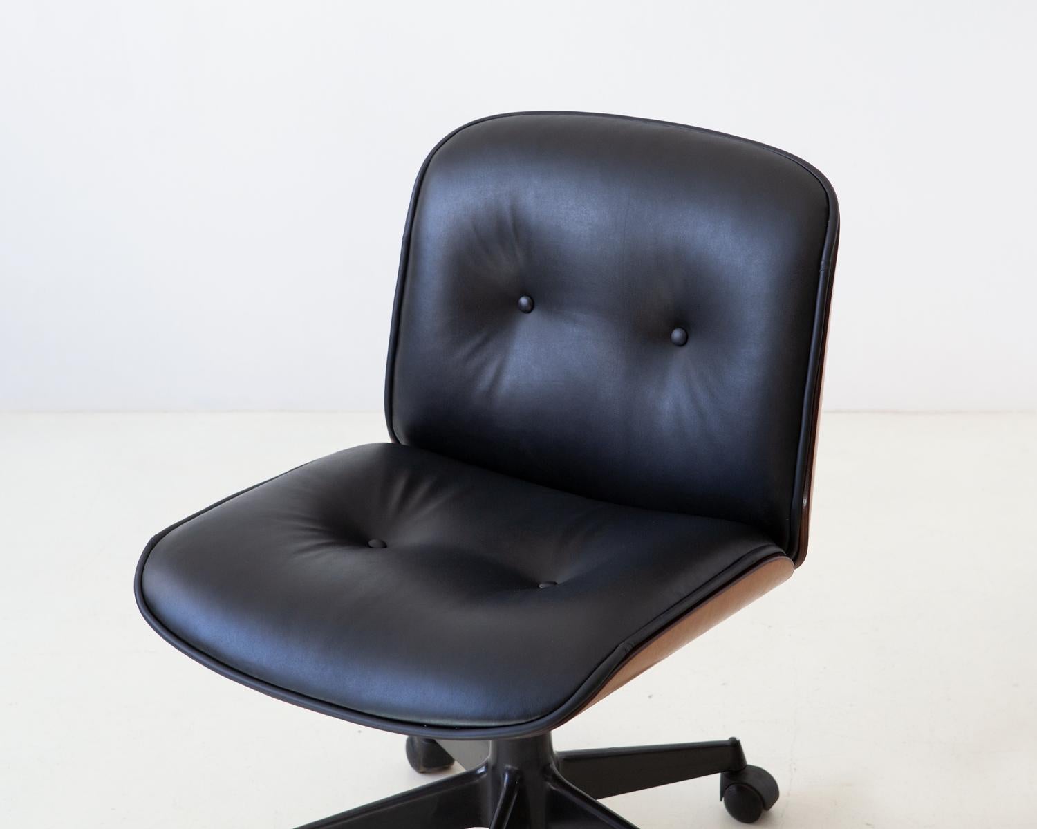 Mid-20th Century 1960s Swivel Desk Chair with New Black Leather by Ico Parisi for MIM Roma