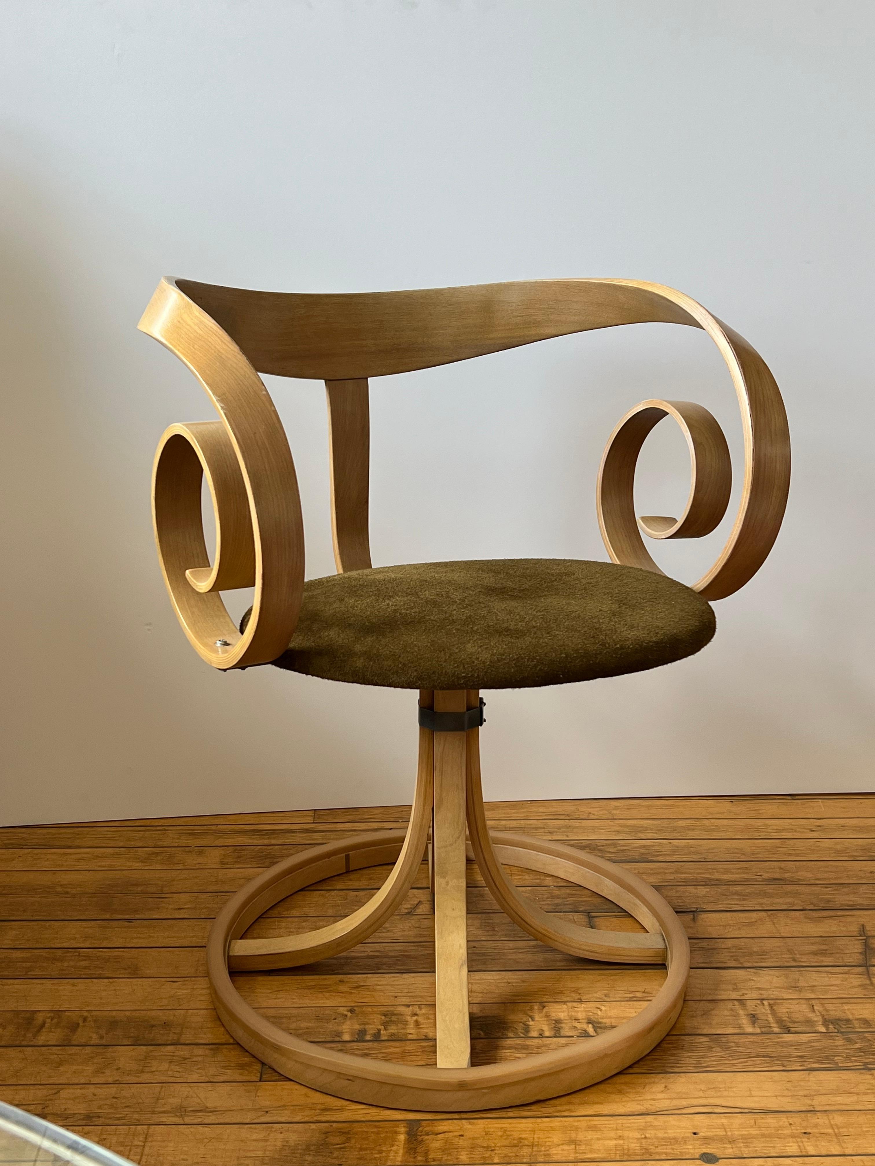 Daim Rouleau pivotant Sultana des années 1960  Chaise de George Mulhauser en vente