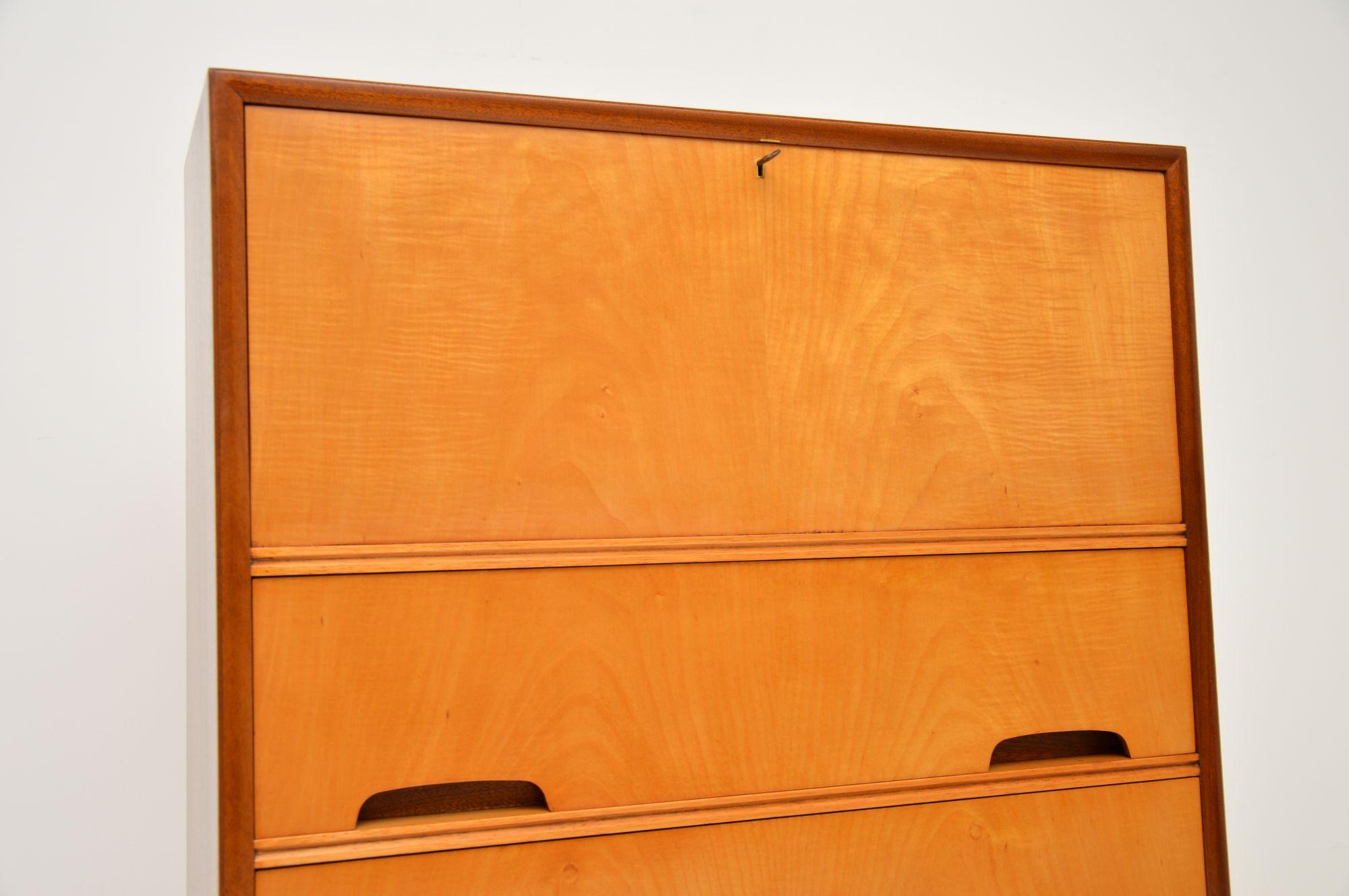 1960's Sycamore & Walnut Bureau by Peter Hayward for Vanson For Sale 4