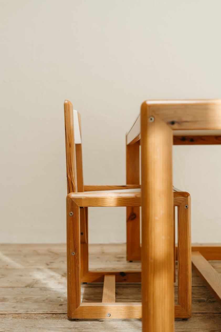 1960er Tisch und 2 Stühle, André Sornay im Angebot 3