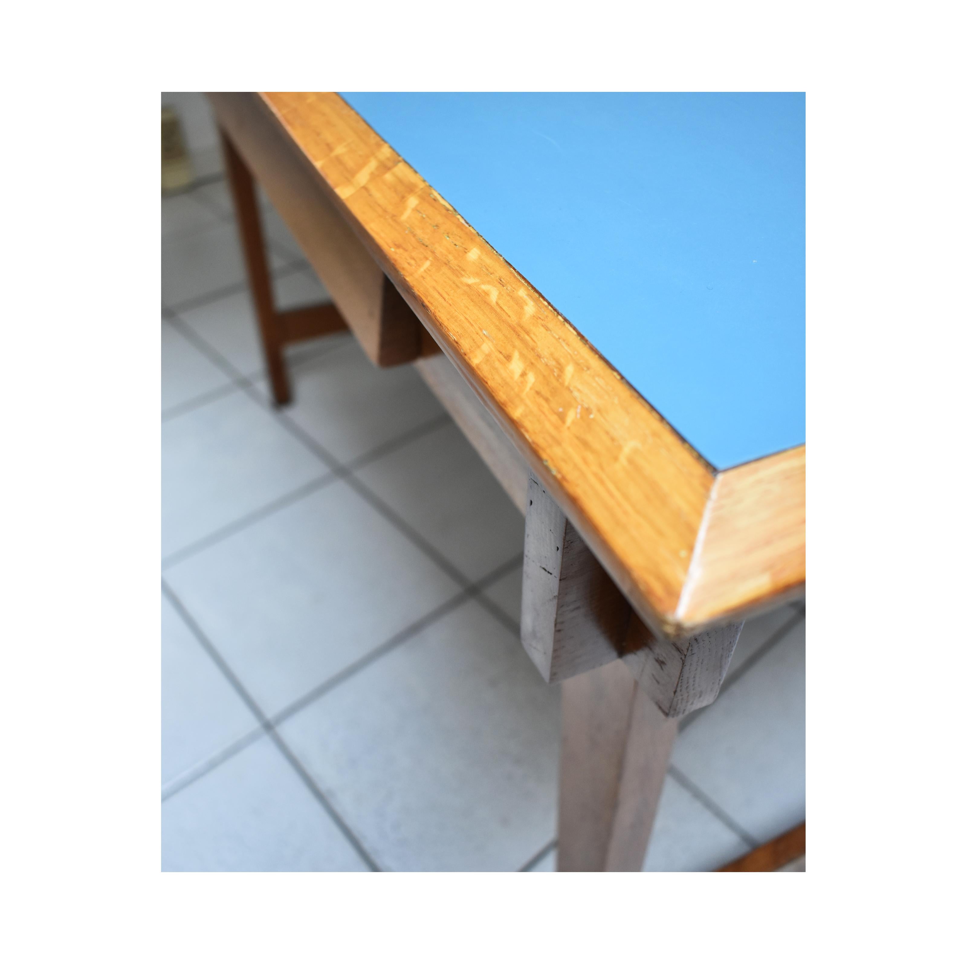 Italian Manufacture, 1960 writing desk in Wood and Light Blue Formica Top 2