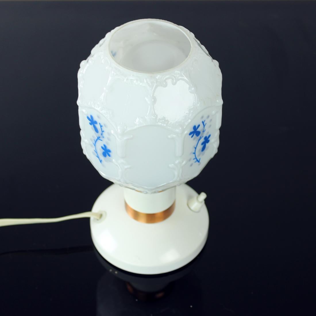 Lámpara de sobremesa de los años 60 de Opaline By Drukov en Excelente estado para la venta en Zohor, SK