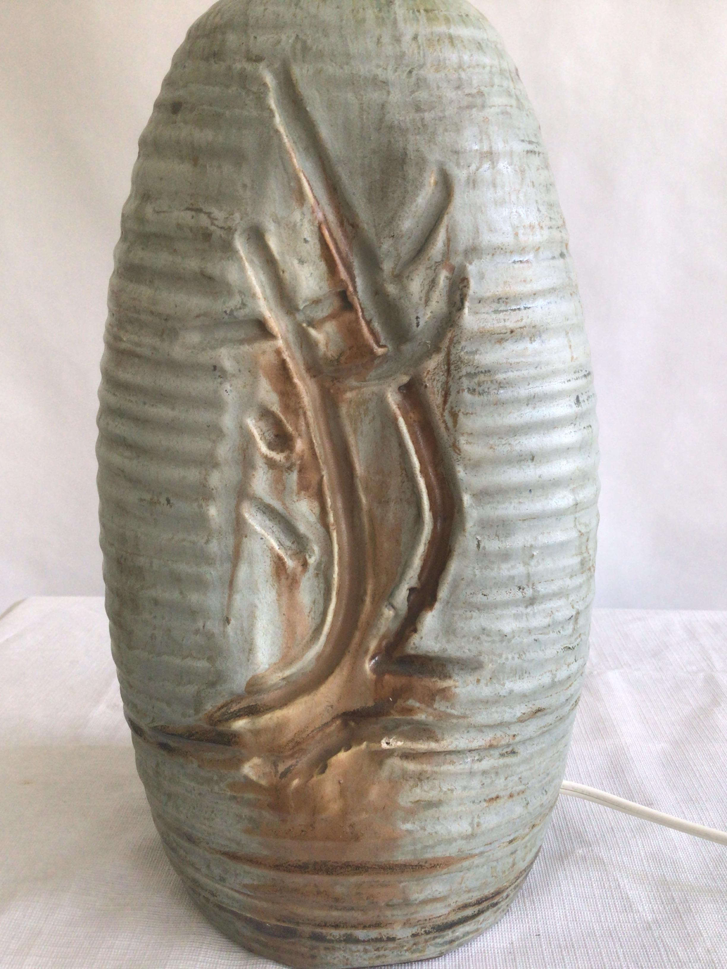 1960s Table Lamp with Hand Carved Wheat Motif For Sale 2