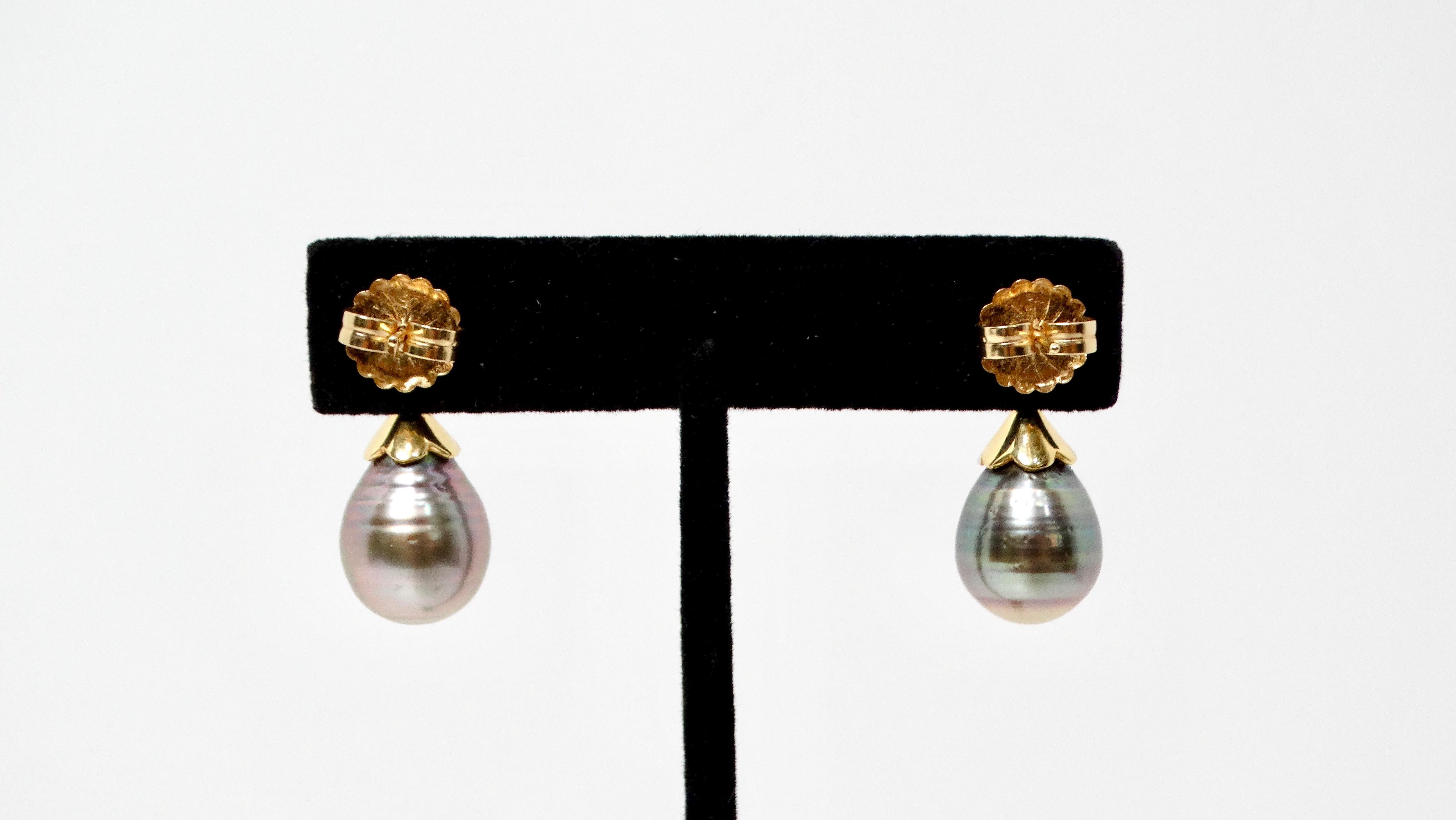 1960s Tahitian Pearl 14k Solid Yellow Gold Dangle Earrings With Diamonds In Good Condition For Sale In Scottsdale, AZ