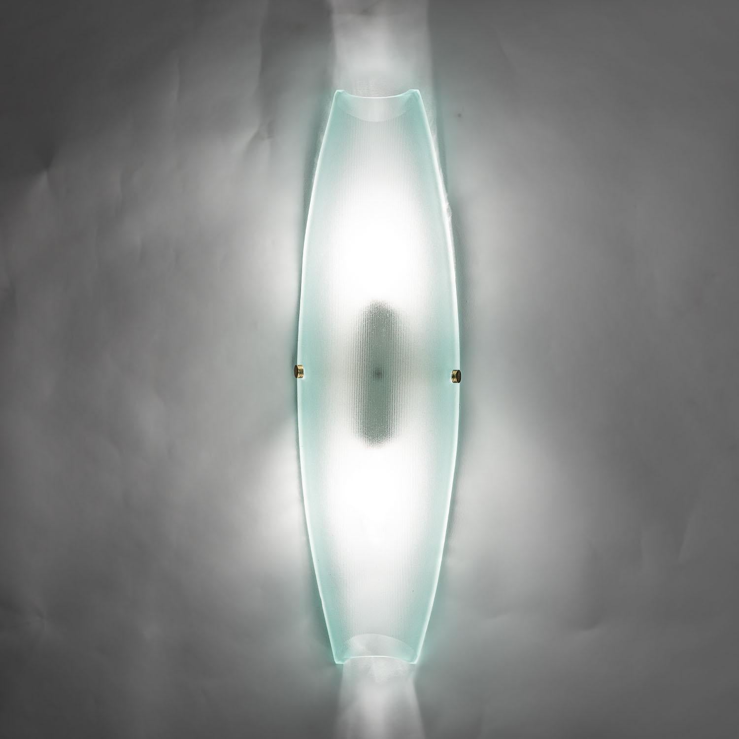 Lámpara alta de cristal y latón de los años 60 de Max Ingrand para Fontana Arte en venta 4