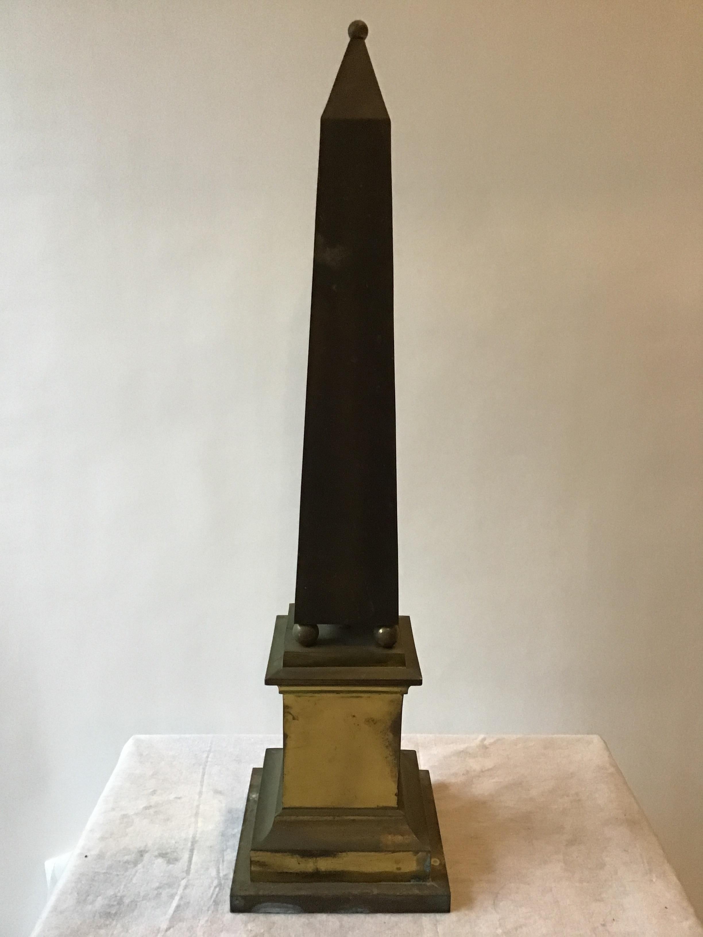 Mid-20th Century 1960s Tall Italian Brass Obelisk For Sale