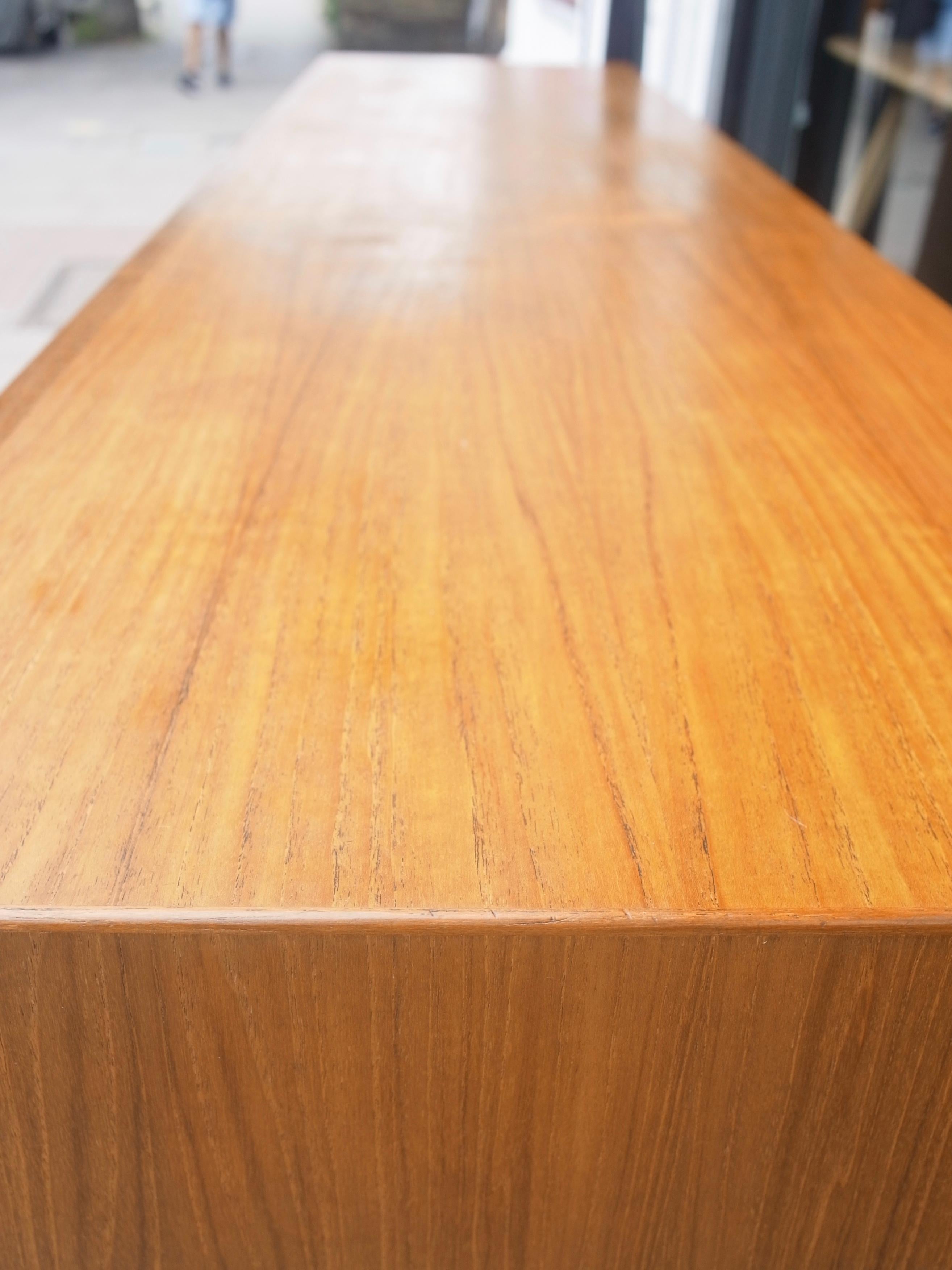 1960s Tambour Fronted Teak Sideboard by Arne Vodder for Sibast For Sale 6