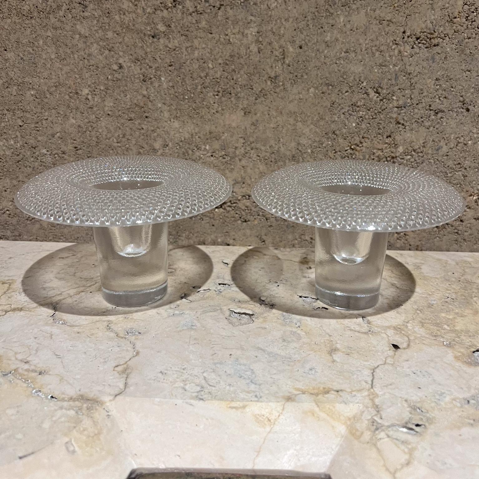 AMBIANIC presenta
Tapio Wirkkala designer finlandese per Rosenthal Germania
Portacandele in vetro Rosenthal
3,5 h x 5 di diametro
Originale usato d'epoca
Fai riferimento alle immagini