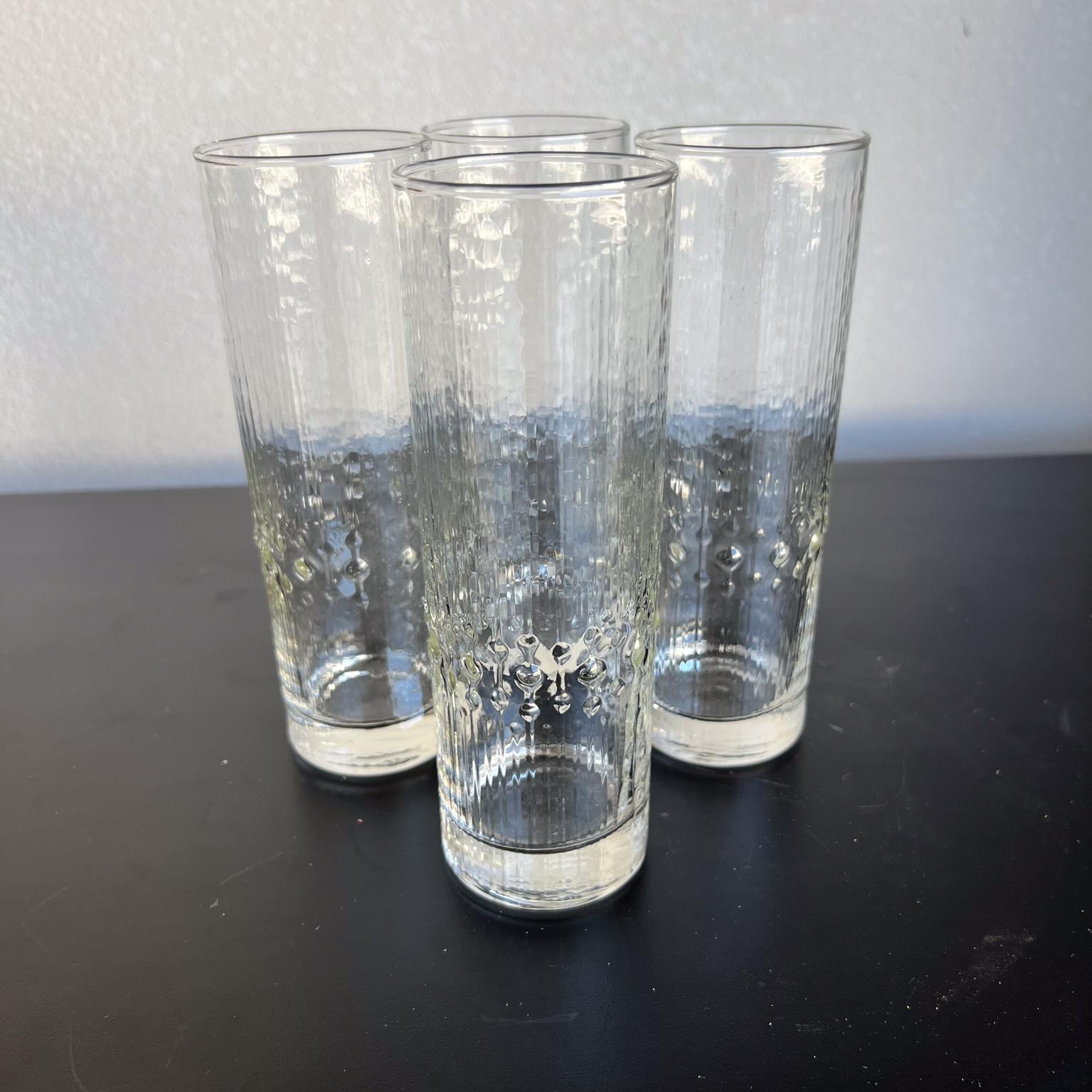 Tapio Wirkkala Juego de 4 vasos
Vaso Highball Finlandia Iittala Glass
Sin firma visible
2,38 d x 6,88 h
Estado de segunda mano
Consulta las imágenes para más detalles