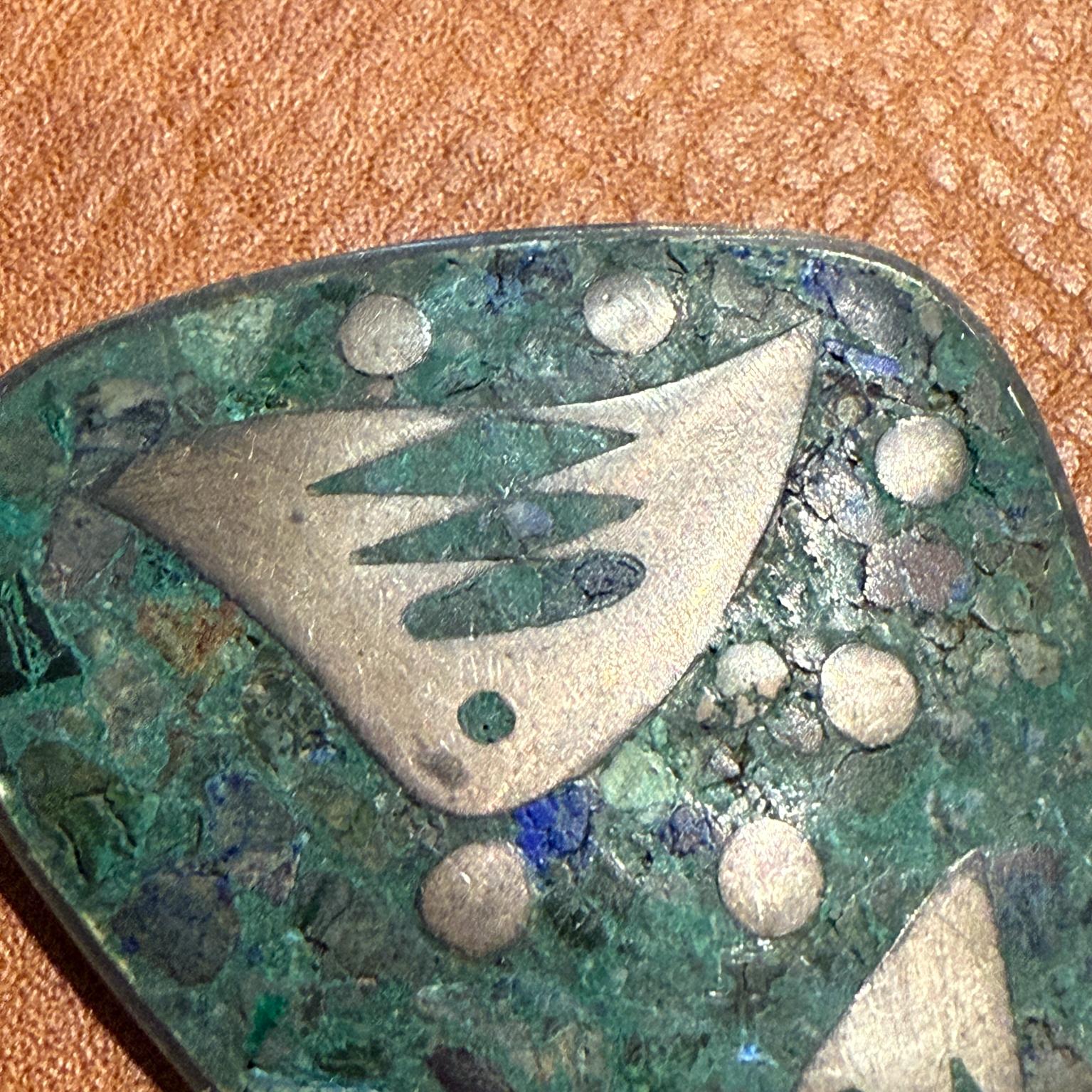 1960s Taxco Mexico Abstract Fish Malachite Sterling Silver Pin For Sale 4
