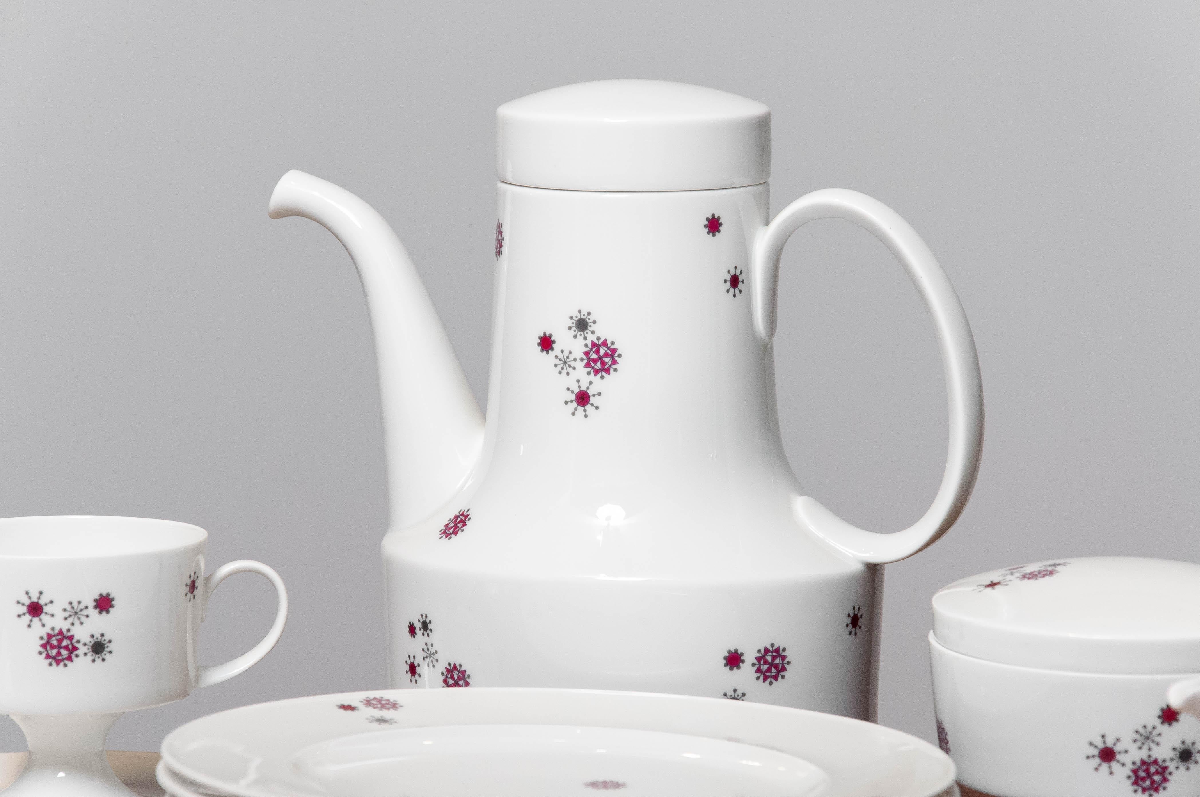 1960's Teeservice für sechs Personen von Tapio Wirkkala und Ute Schröder für Rosenthal (Mitte des 20. Jahrhunderts) im Angebot
