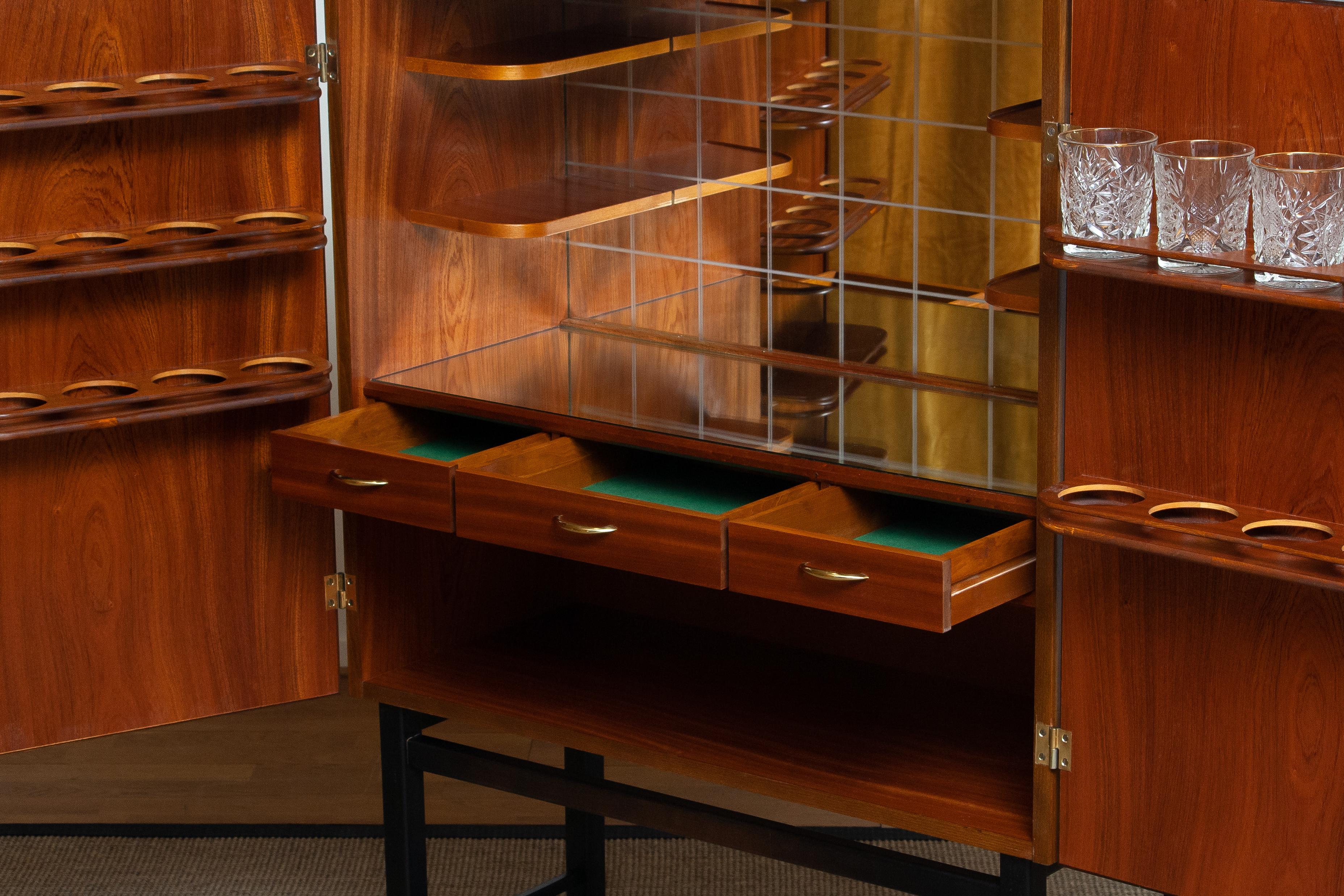 1960's Teak and Brass Dry Bar / Drinks Cabinet Made by Förenade Linköping Sweden 5