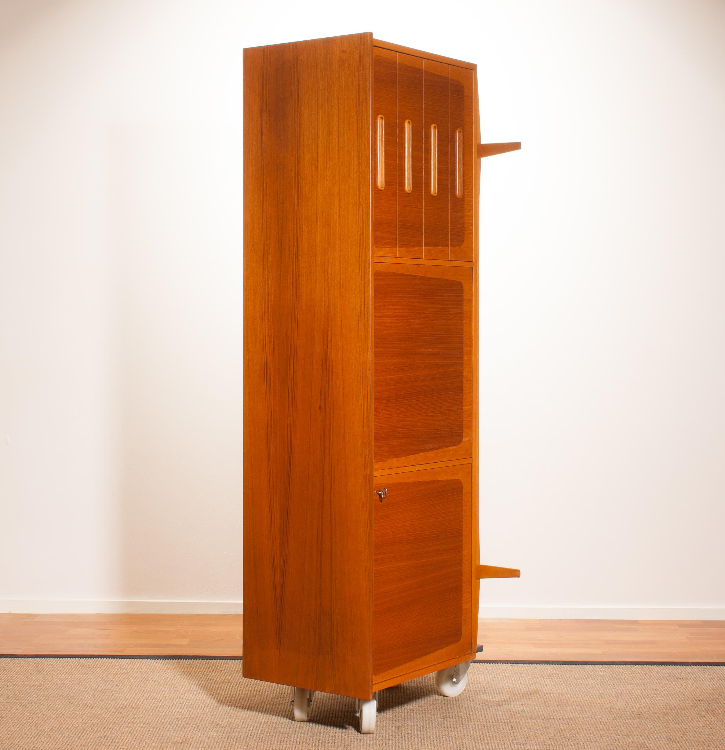 1960s, Teak and Oak Sideboard 4