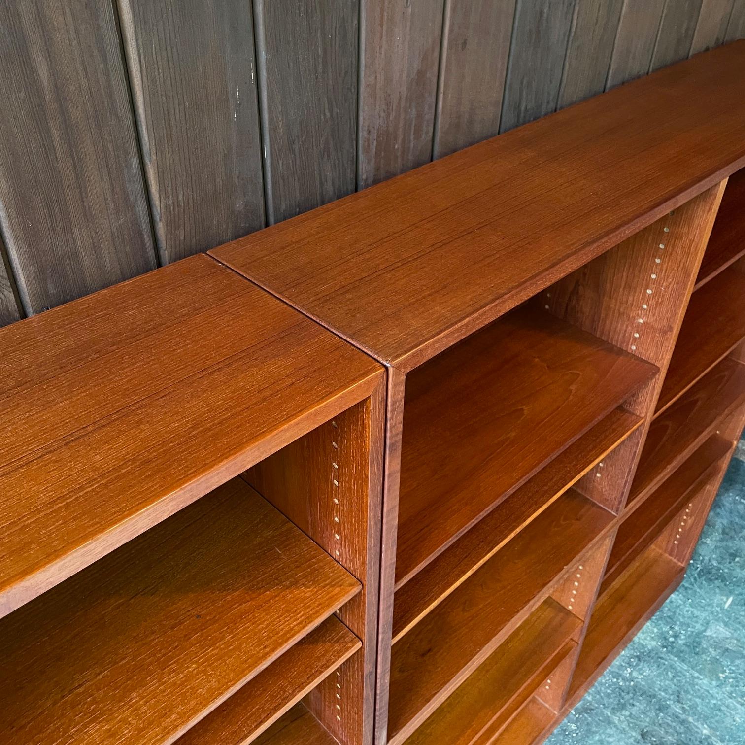 1960 Sistema di librerie in teak Børge Mogensen FDB Mobler danese Mid Century Mobler in vendita 3
