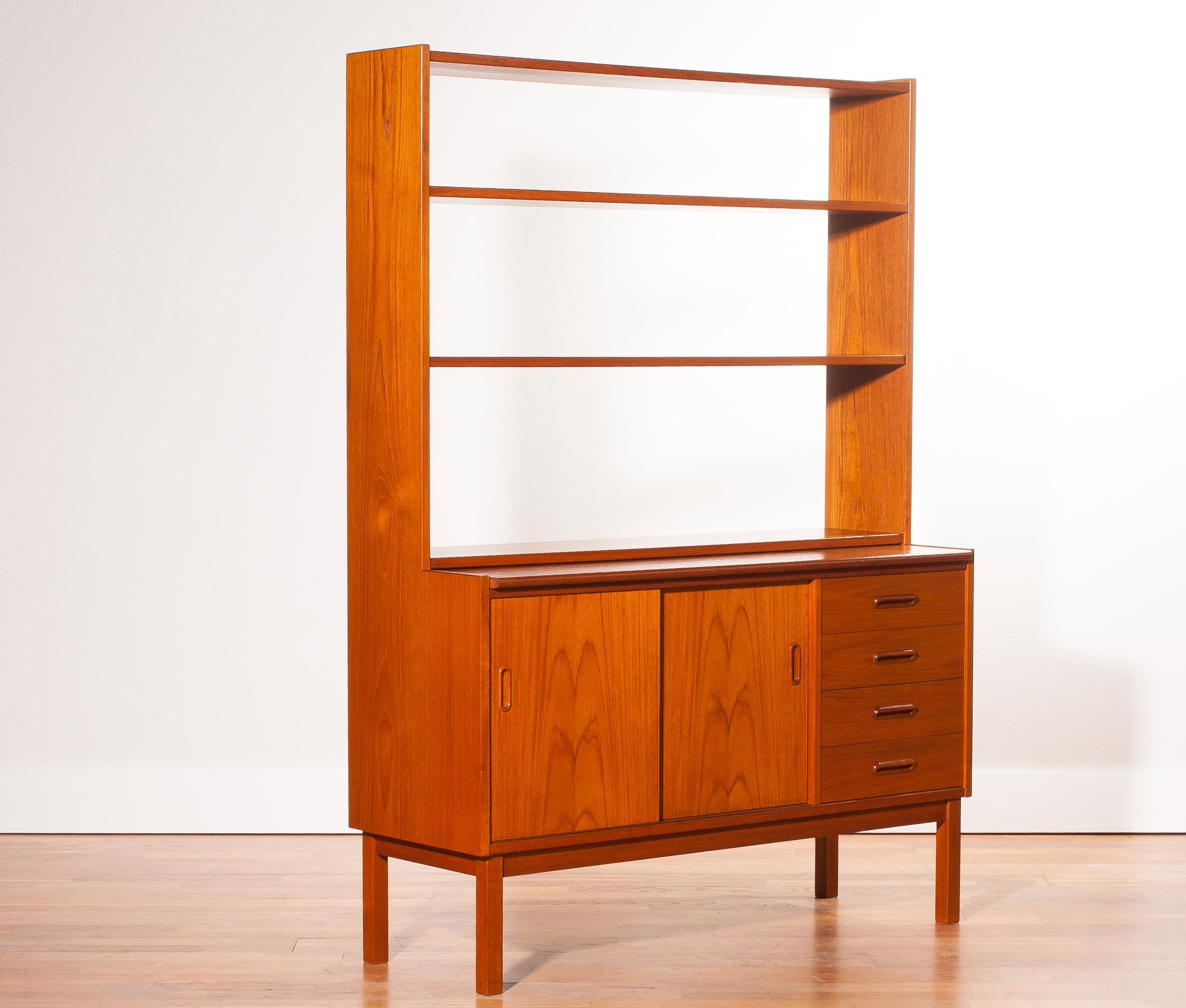Swedish 1960s, Teak Bookcase with Slidable Writing or Working Space from Sweden