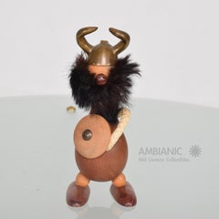 1960er Jahre Teakholz und Messing Flaschenöffner Vintage Barware Spielzeug Viking Carl Bent:: Dänemark