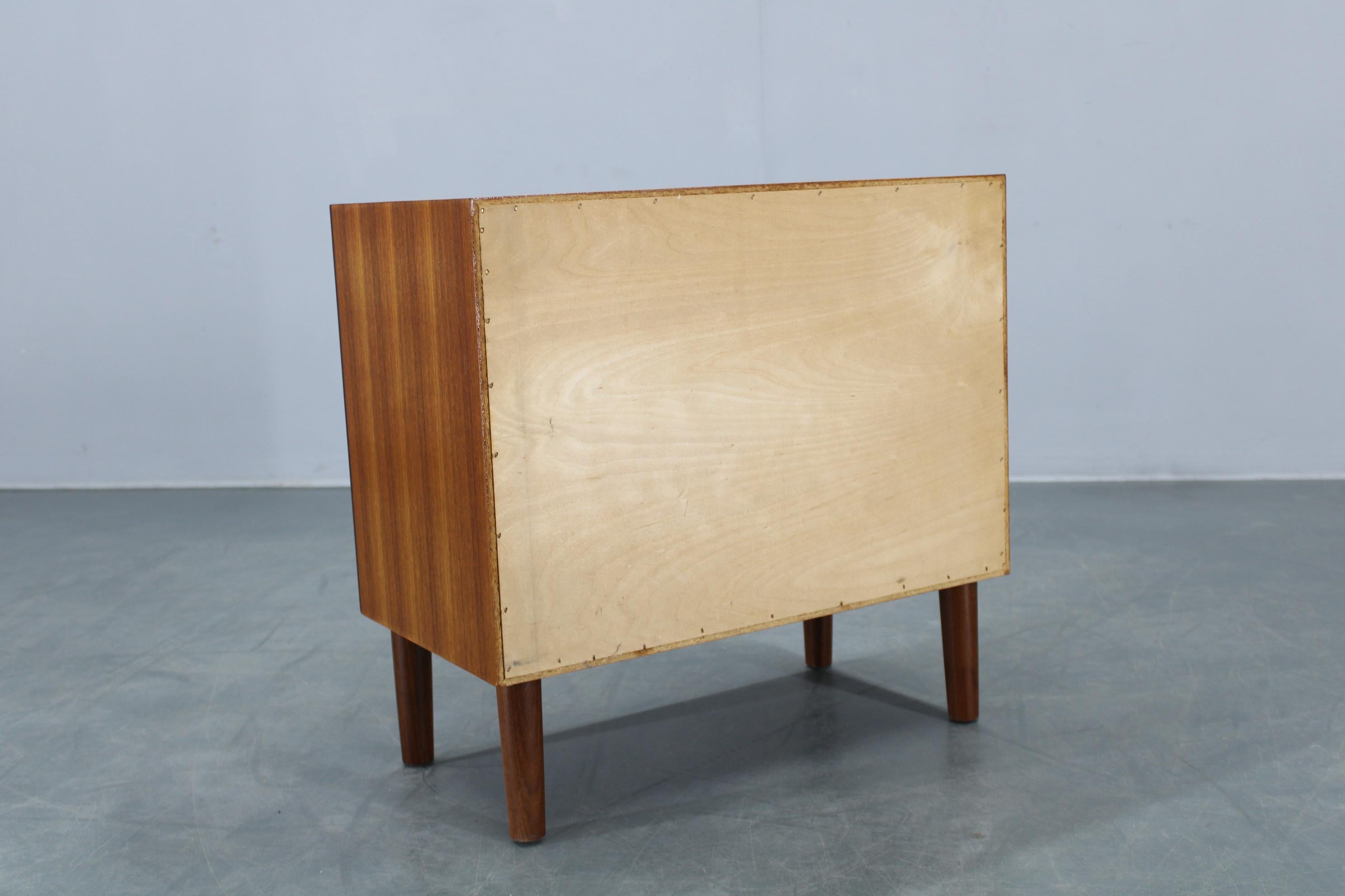 Commode en teck des années 1960, Danemark en vente 1