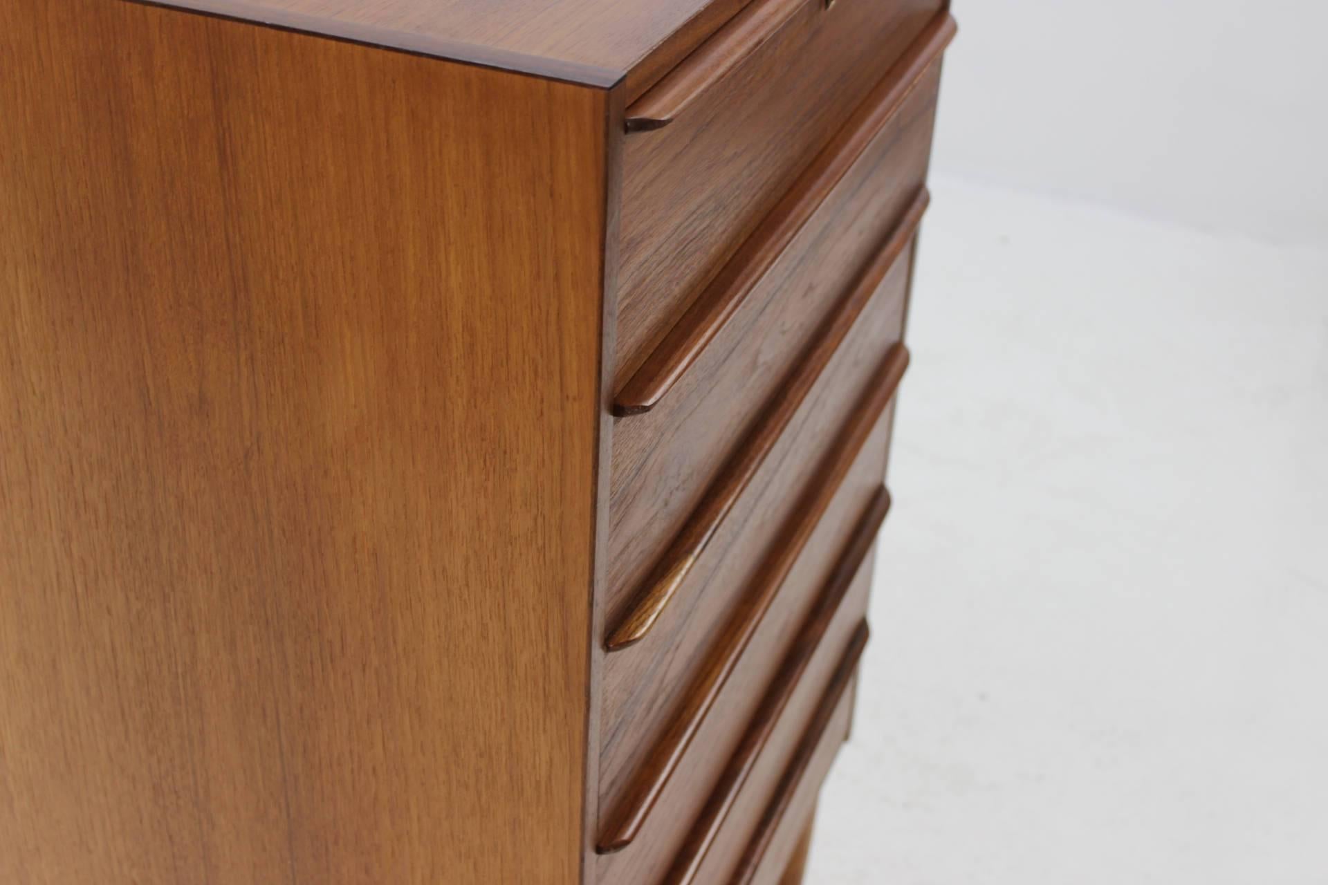 1960s Teak Chest of Drawers 1