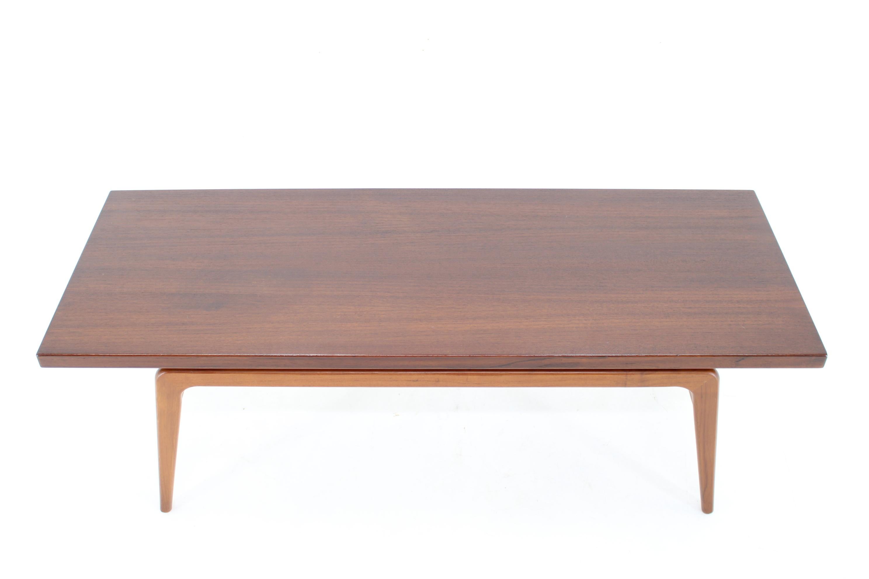 Danish 1960s Teak Coffee Table by Clausen and Son for Silkeborg, Denmark  For Sale