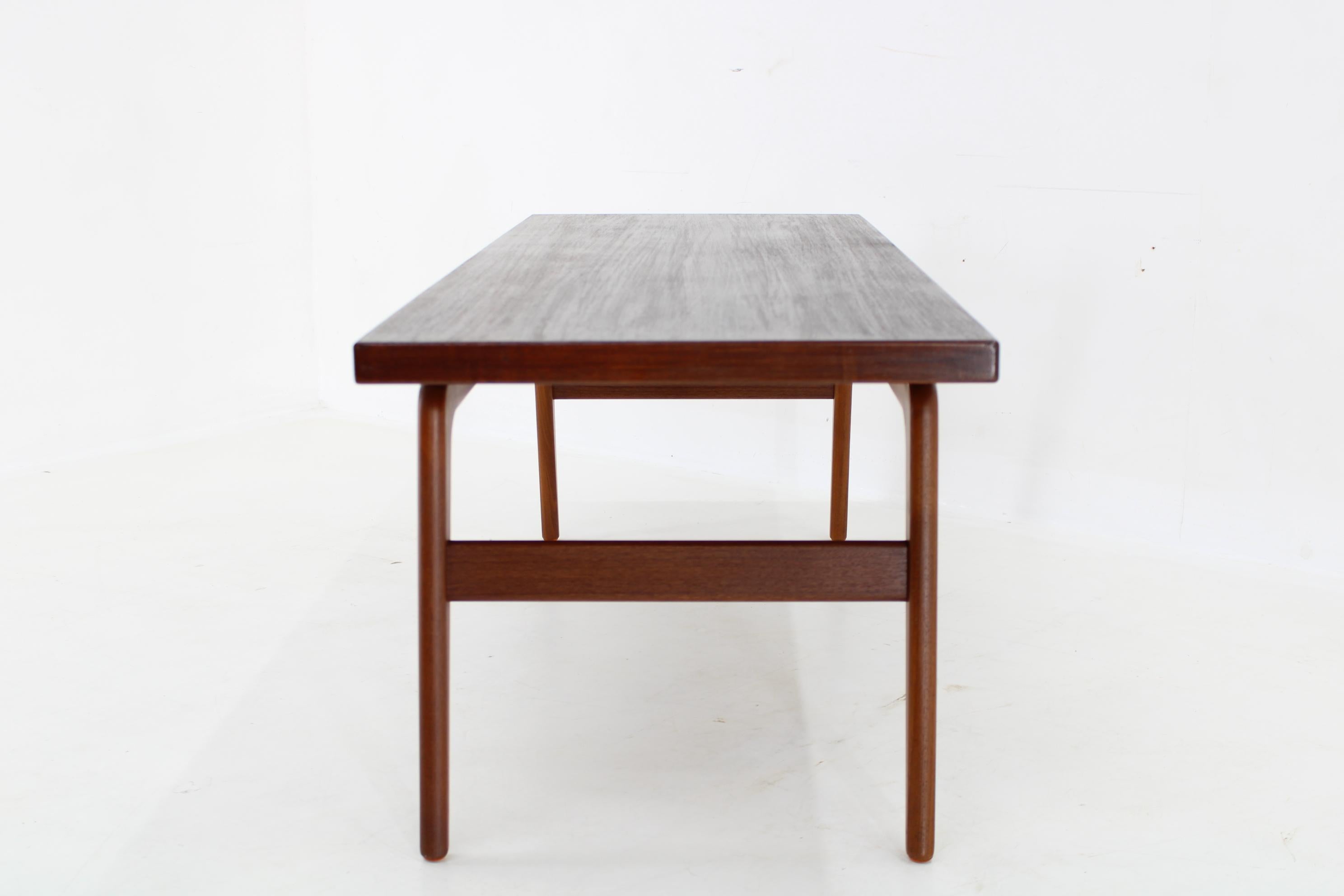 Palisander 1960s Teak Coffee Table by Clausen and Son for Silkeborg, Denmark  For Sale