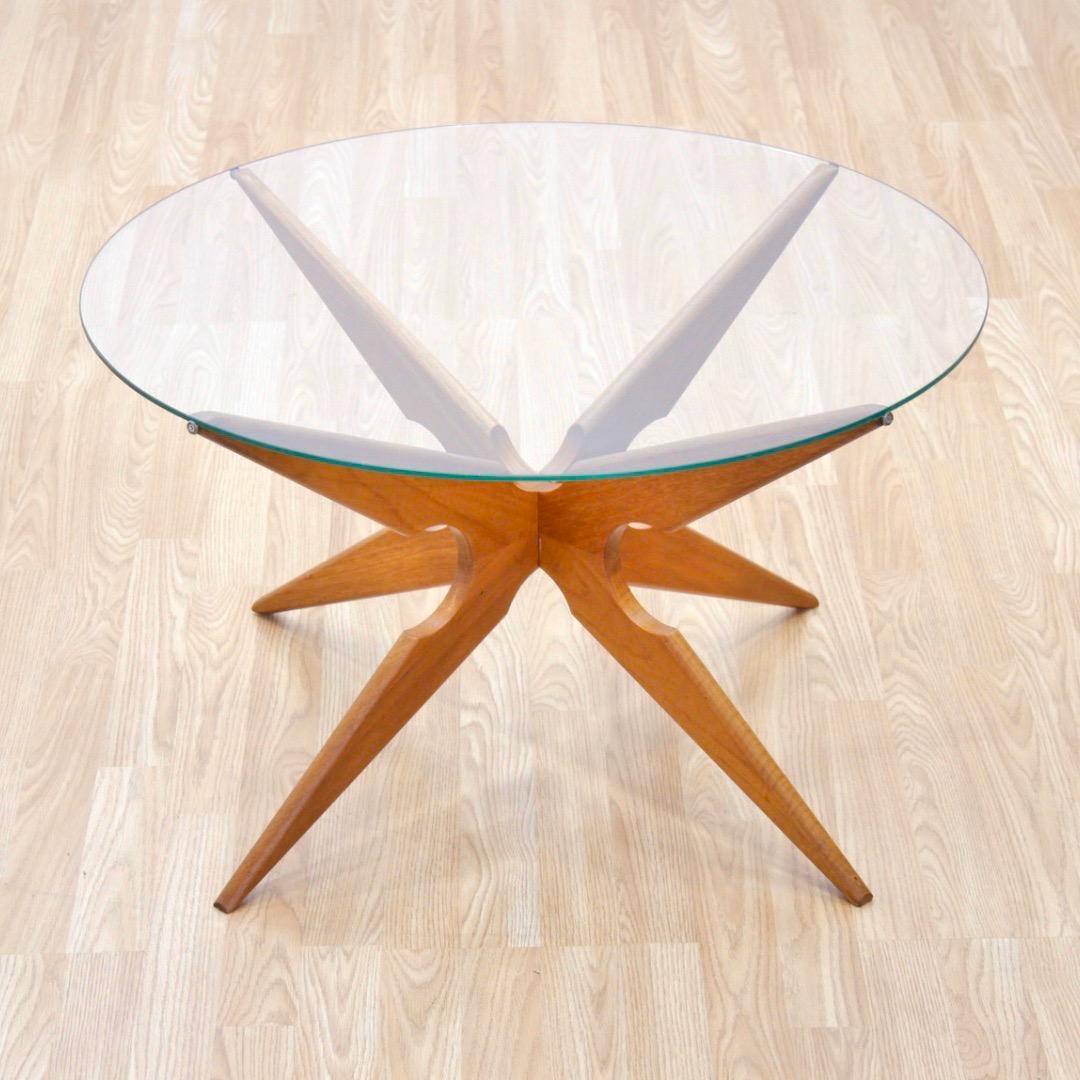 Table basse en teck des années 1960 par Vladimir Kagan pour AM Mobler Bon état - En vente à Los Angeles, CA