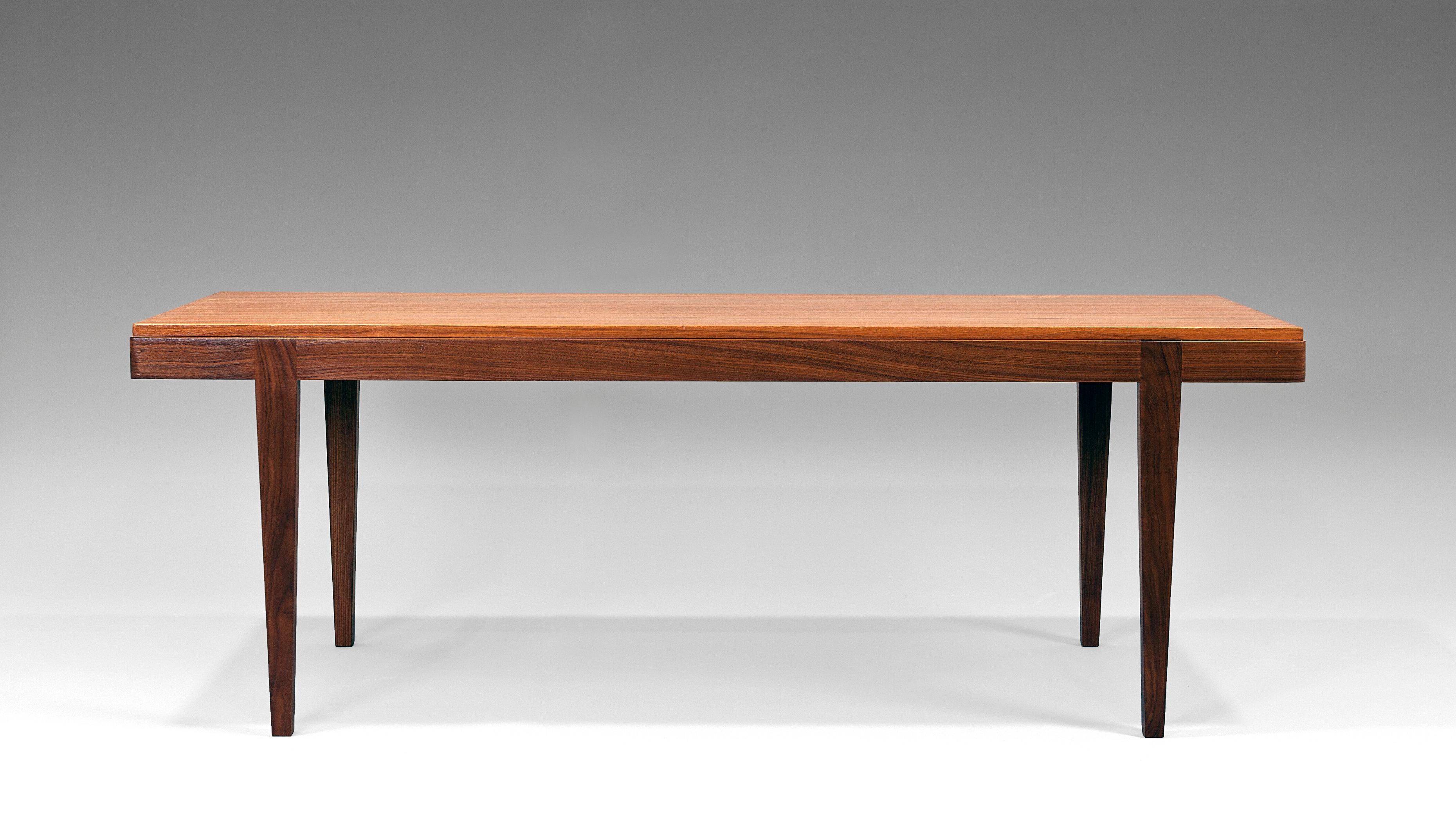 Swedish 1960s Teak Coffee Table with Extensions in Formica For Sale