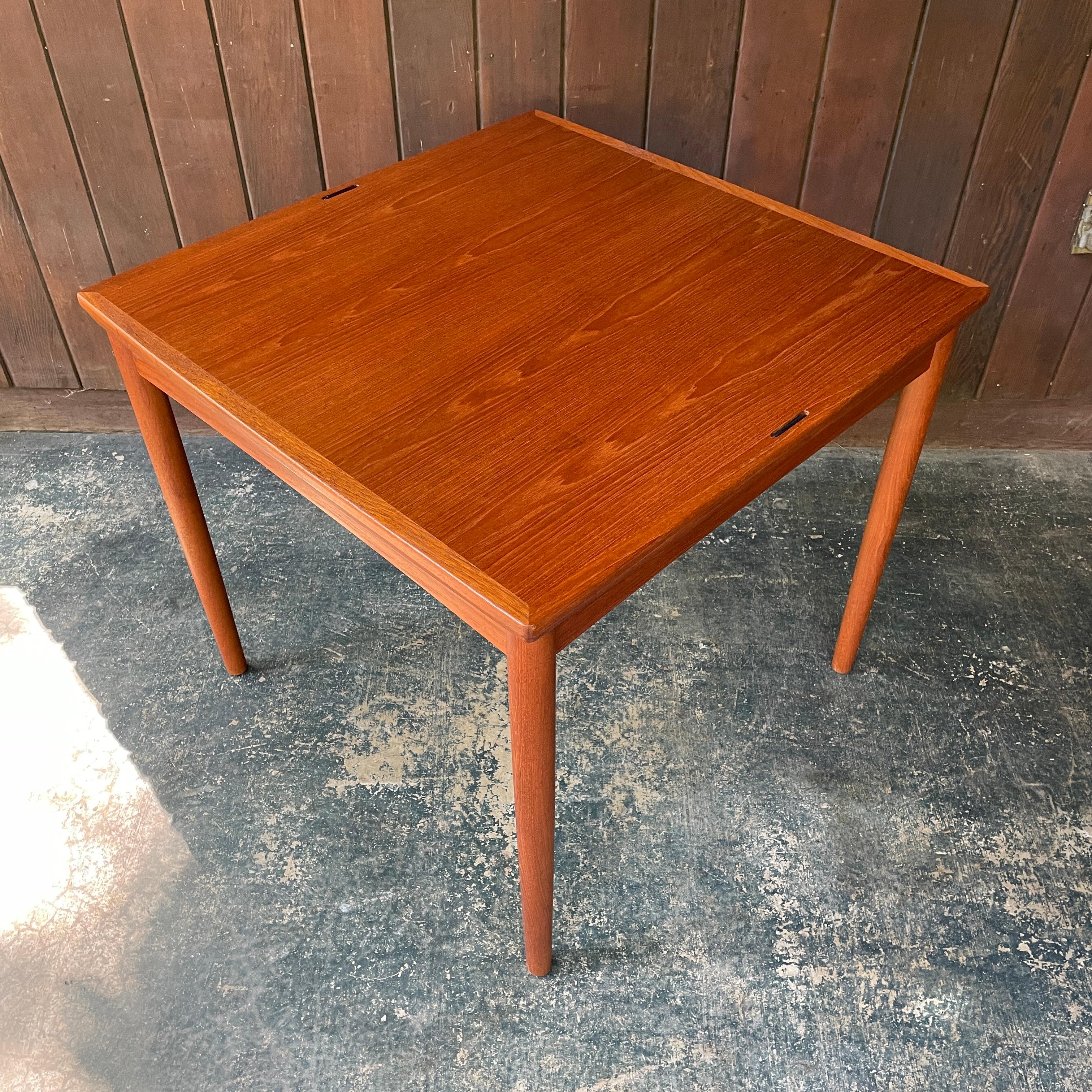 1960's Teck Danish Dining Game Table Flip-Top Mid-Century Carlo Jensen en vente 1