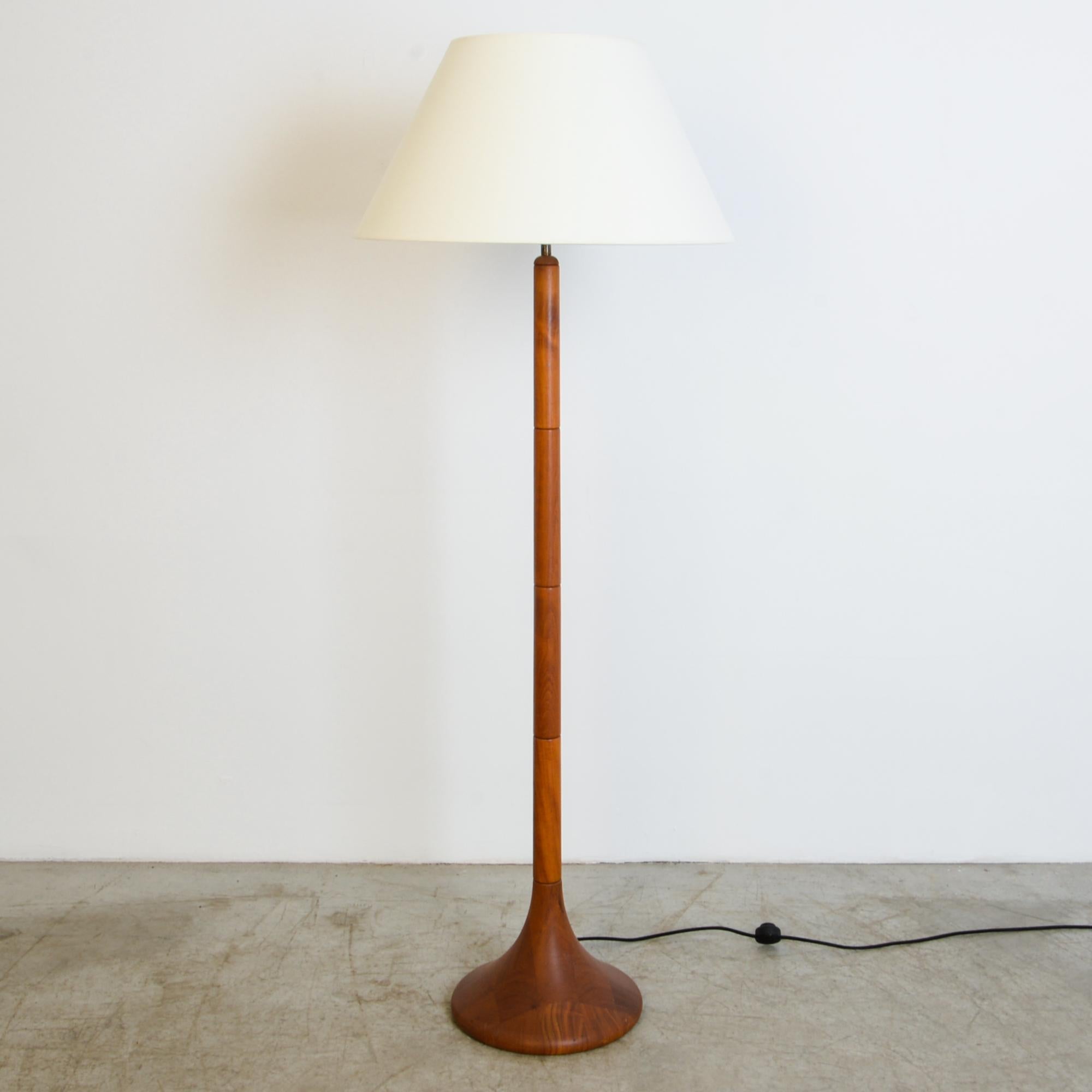 1960s Teak Danish Floor Lamp In Good Condition In High Point, NC