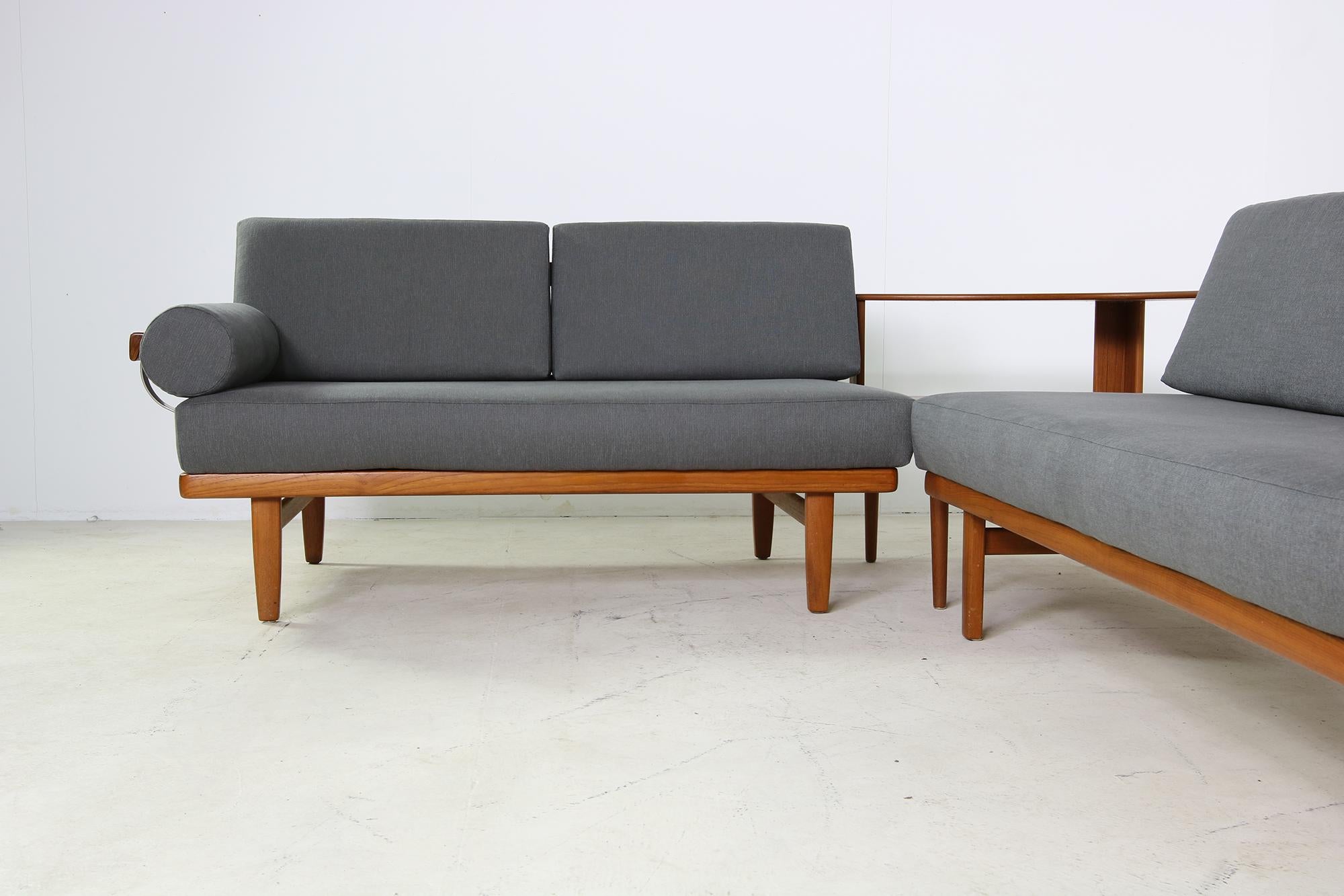 Mid-20th Century 1960s Teak Daybed Sofa Set with Side Table Svensson & Sandstrom Danish Modern
