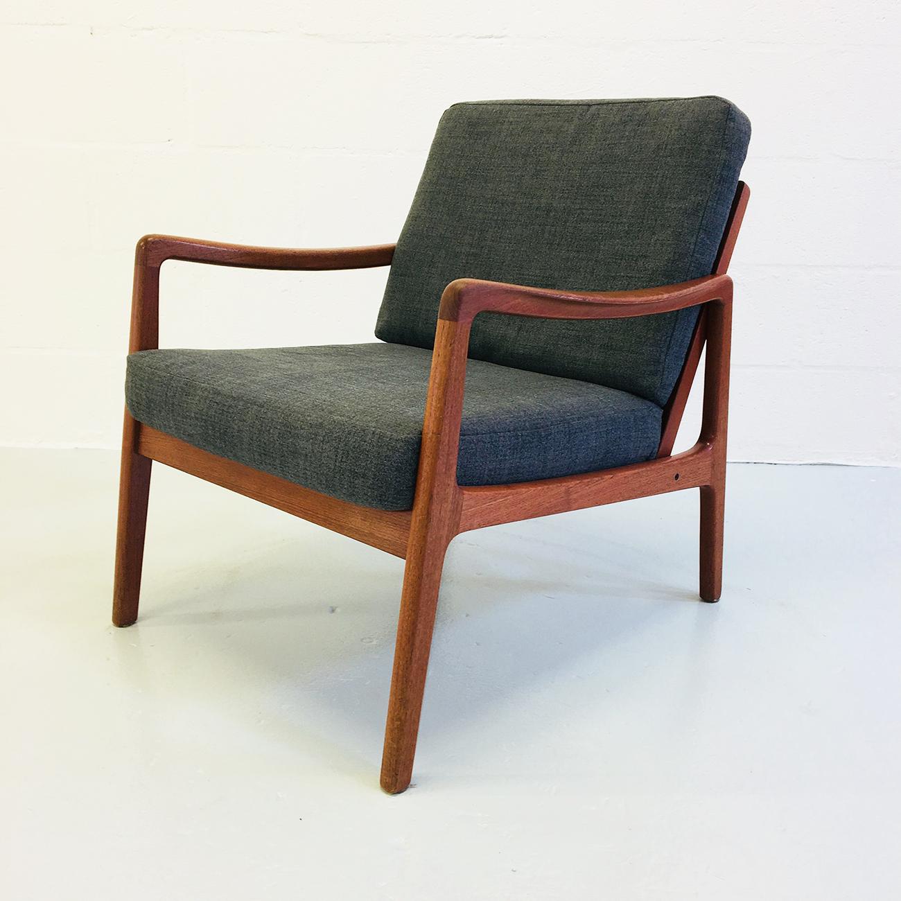 1960s Teak Easy Chair Model FD109 by Ole Wanscher for France and