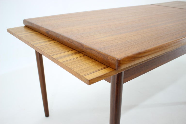 1960s Teak Extendable Dining Table, Denmark In Good Condition For Sale In Praha, CZ