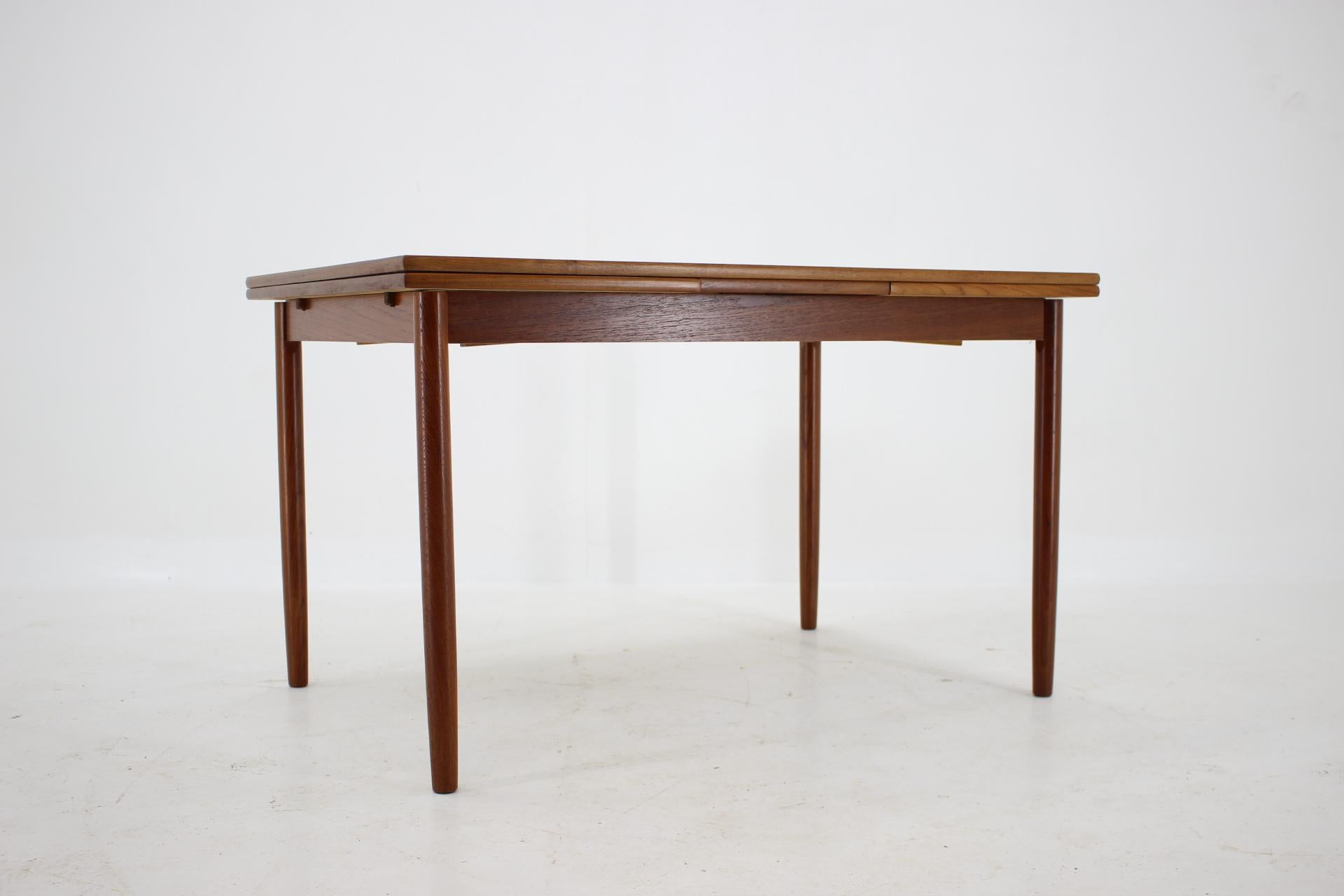 1960s Teak Extendable Dining Table, Denmark 2