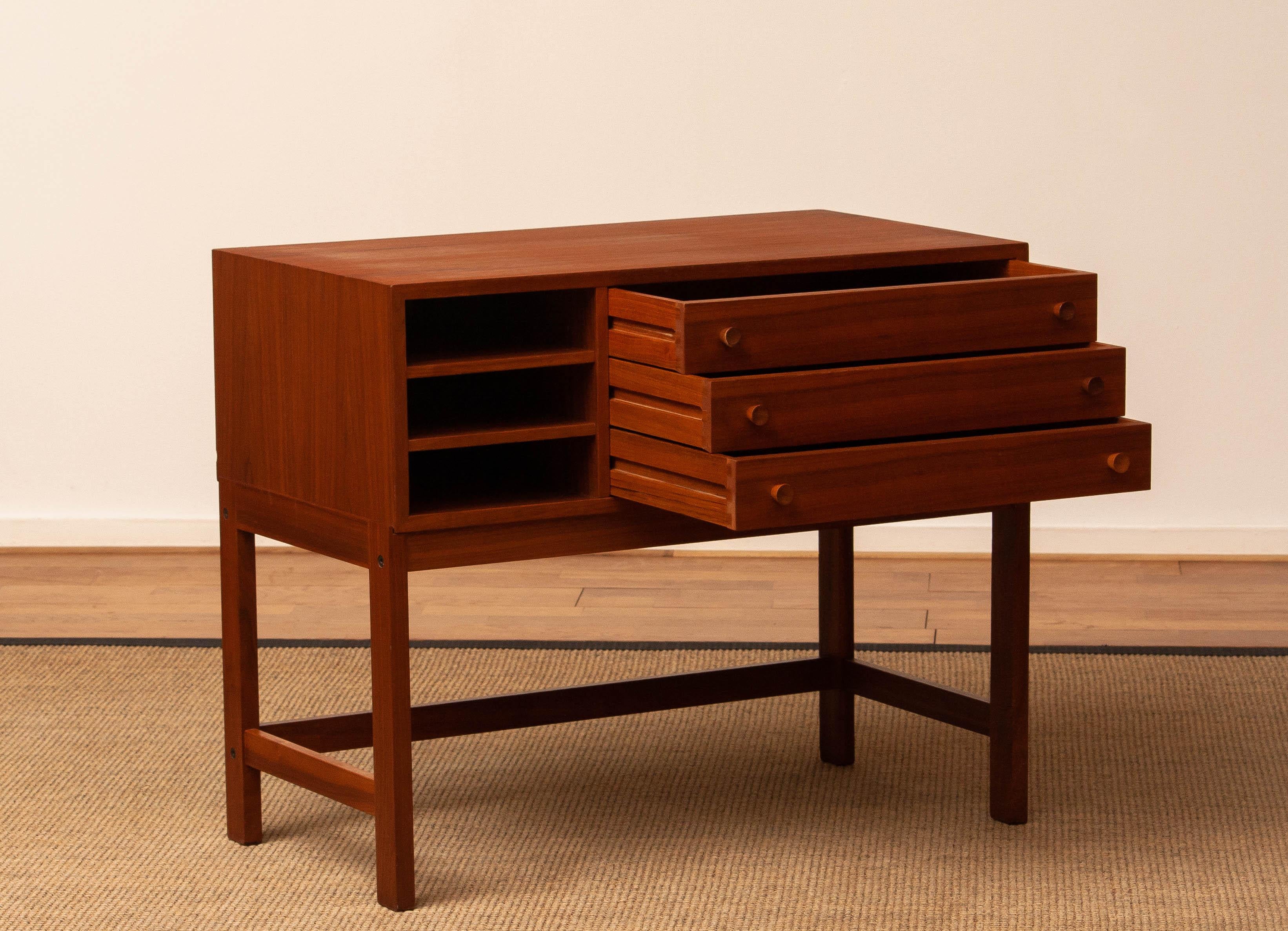 Mid-20th Century 1960's Teak 'Free Standing' Small Sideboard / Small Credensaz from Denmark For Sale