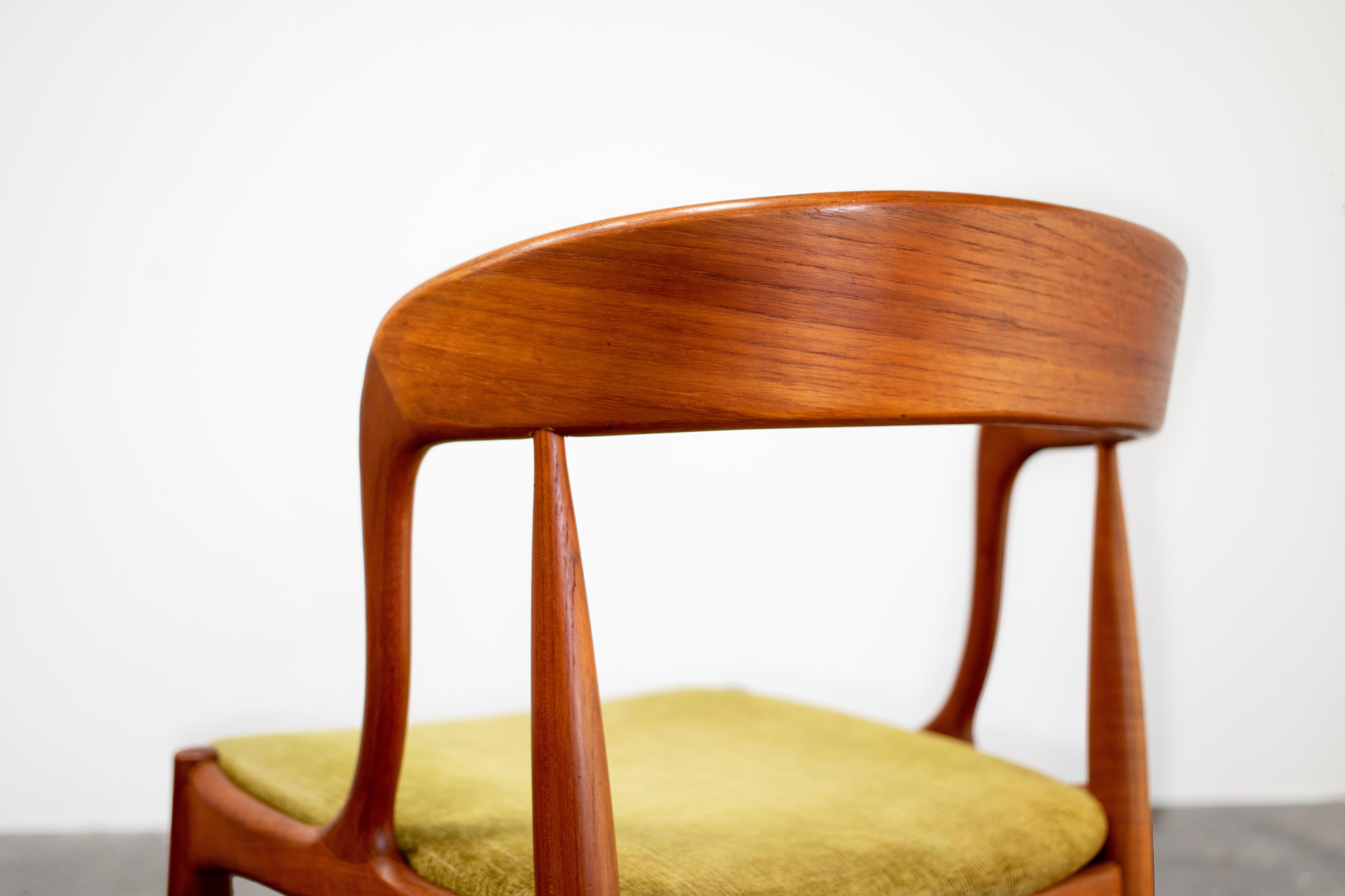 1960s Teak Johannes Andersen Dining Chairs for Uldum Denmark, Set of 6 For Sale 3